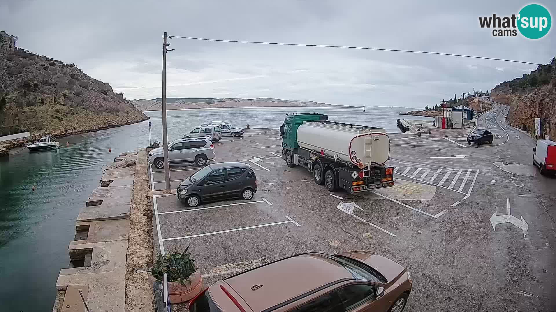 Webcam Fährhafen Prizna – zur Insel Pag