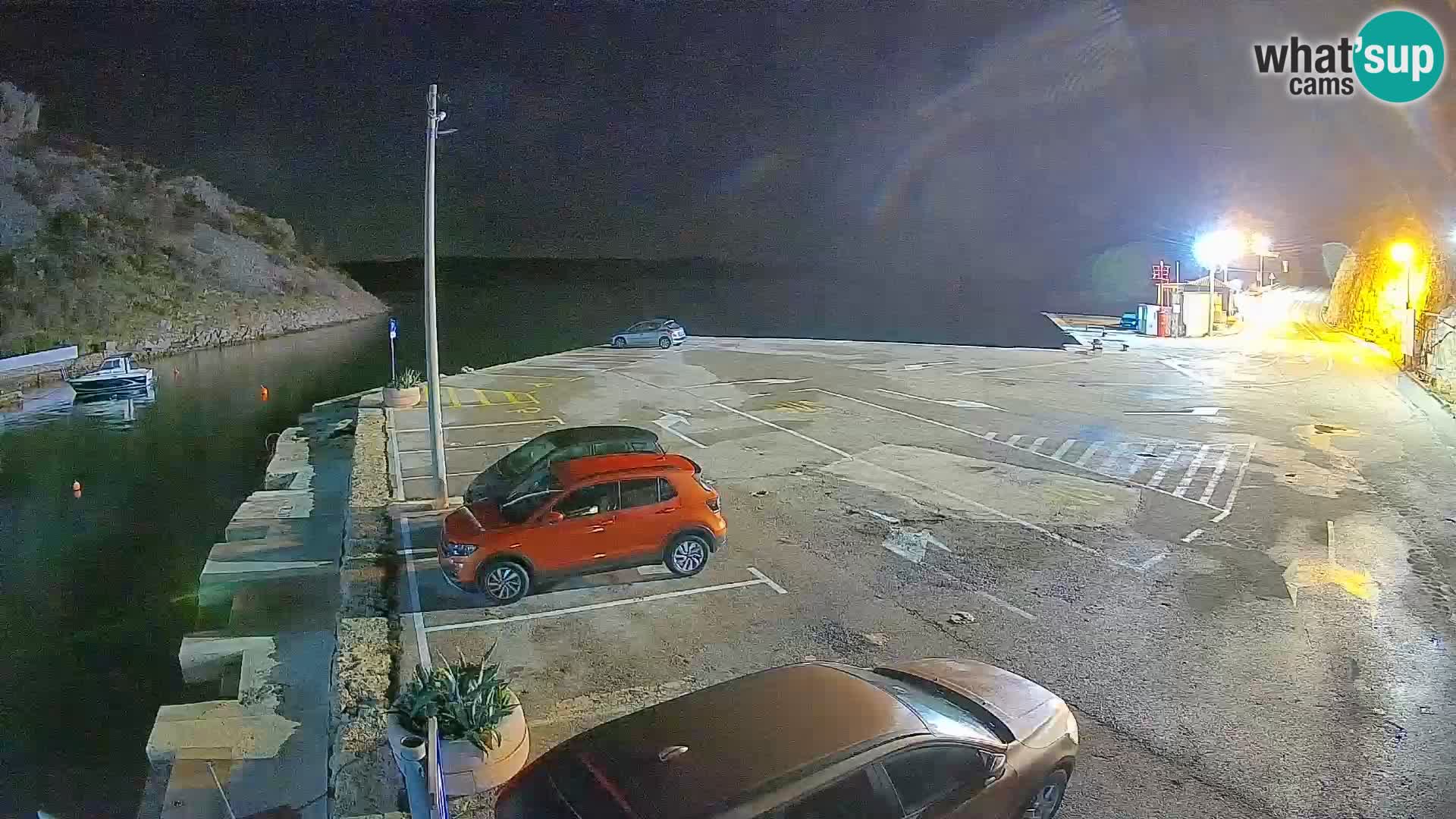 Webcam port de ferry de Prizna – vers l’île de Pag