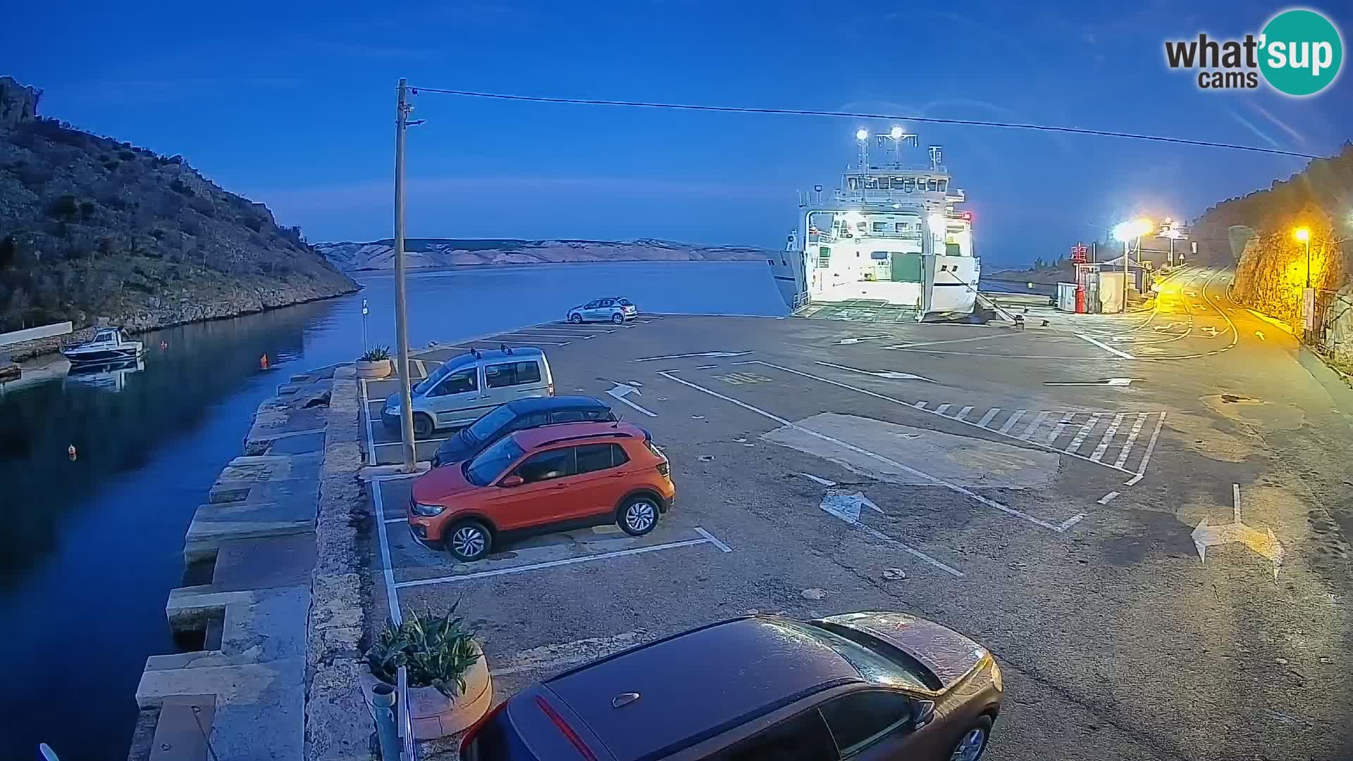 Webcam Fährhafen Prizna – zur Insel Pag