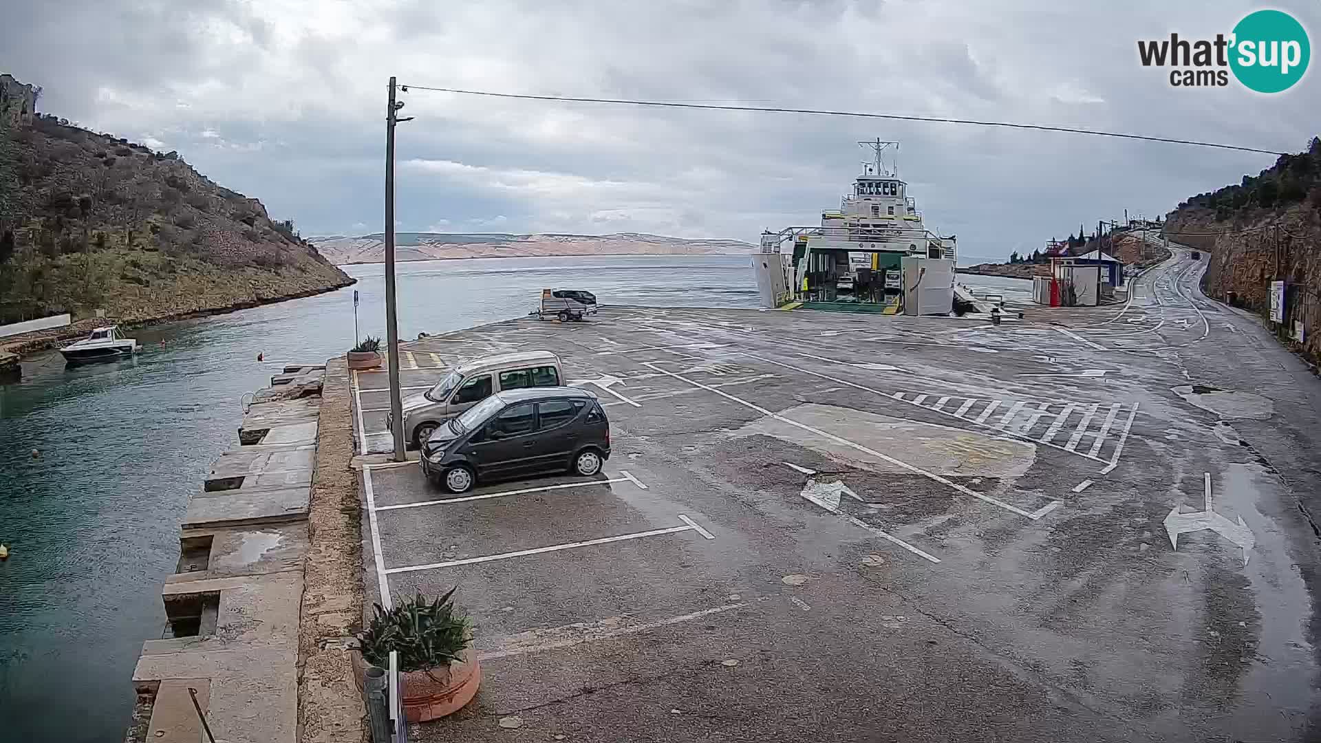 Webcam Fährhafen Prizna – zur Insel Pag