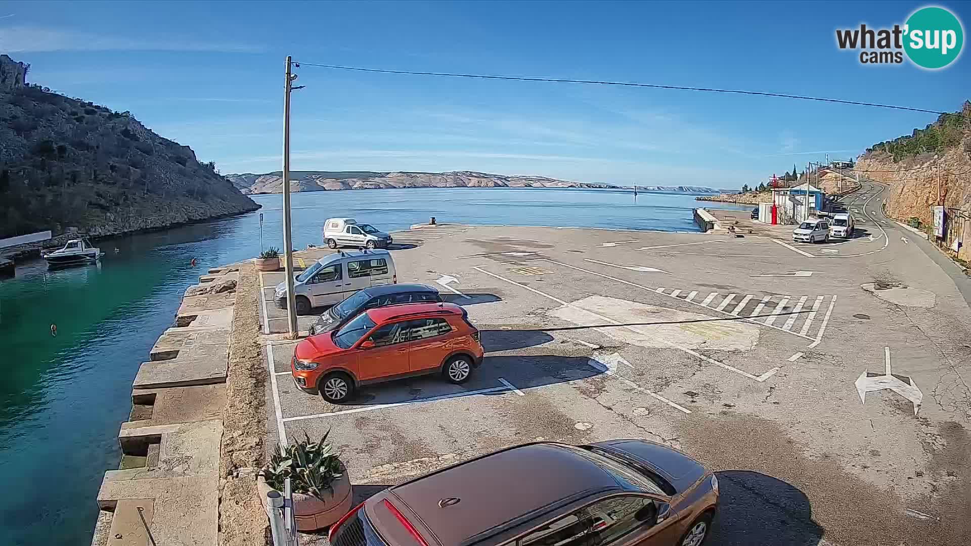 Web kamera trajektna luka Prizna – prema otoku Pag