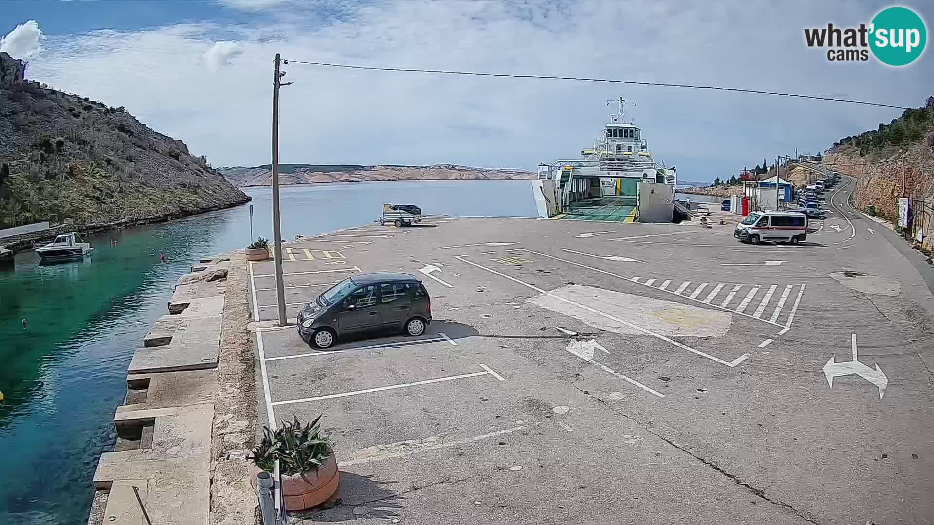 Webcam Prizna ferry port to Pag island