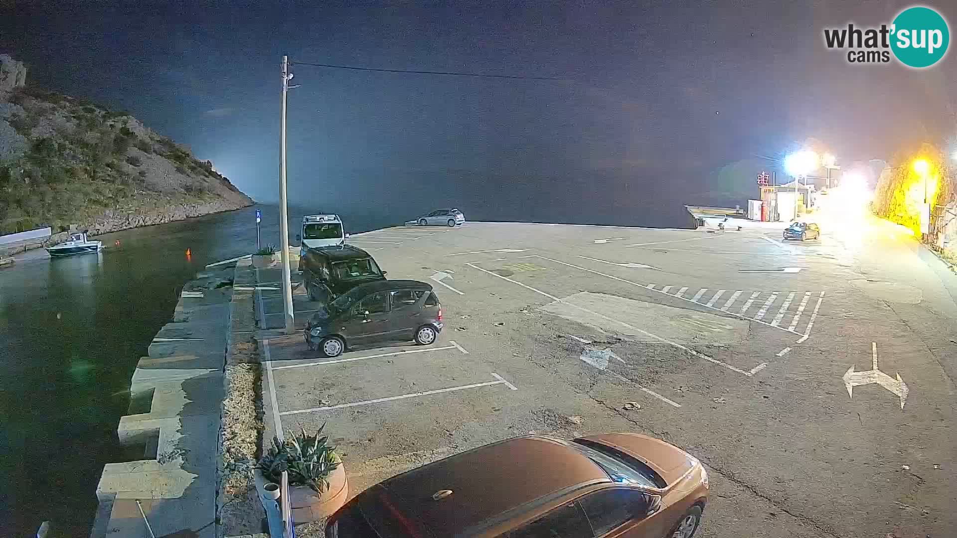 Webcam del puerto de ferris de Prizna – hacia la isla de Pag