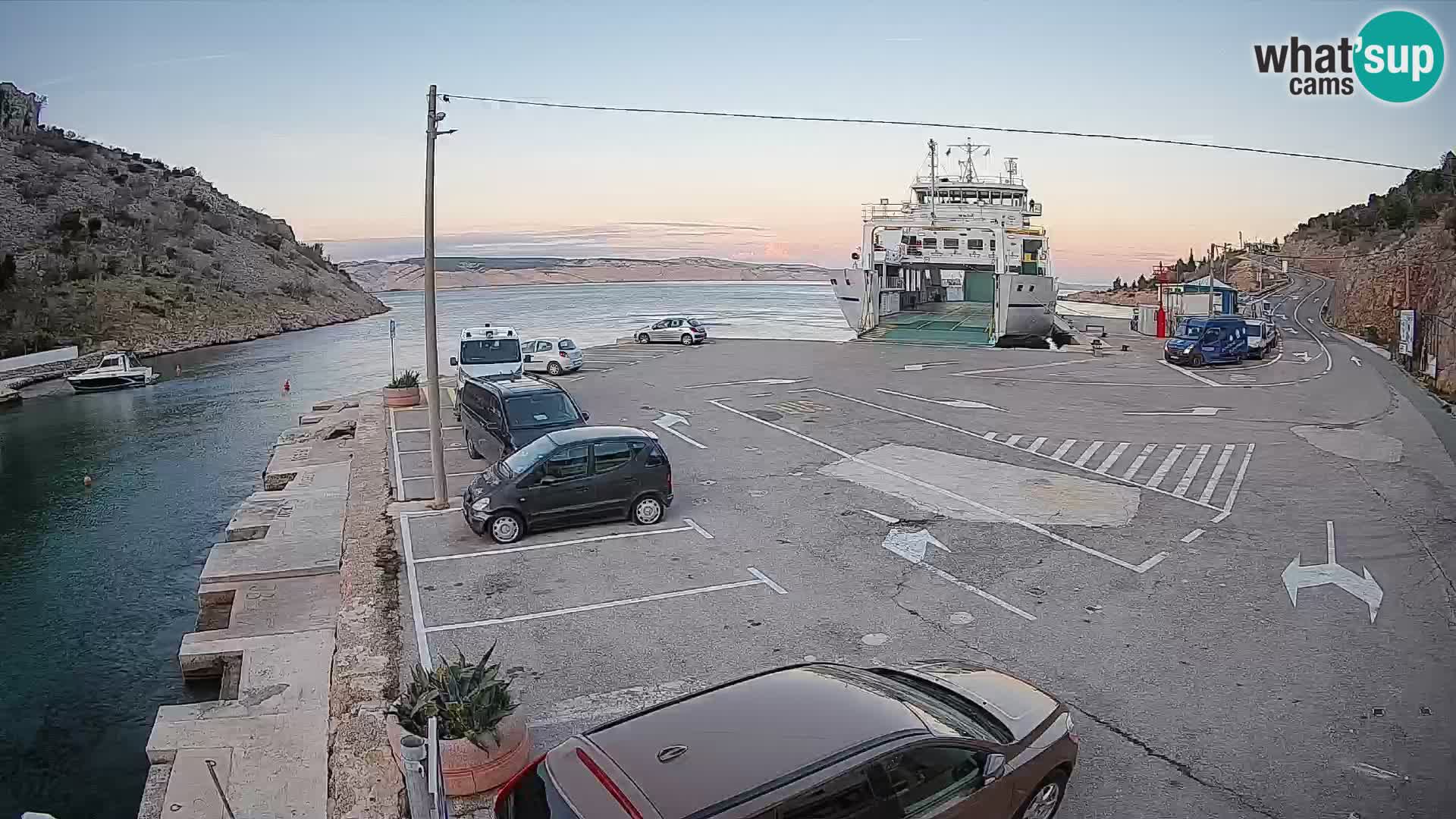Webcam porto traghetti di Prizna – per l’isola di Pag