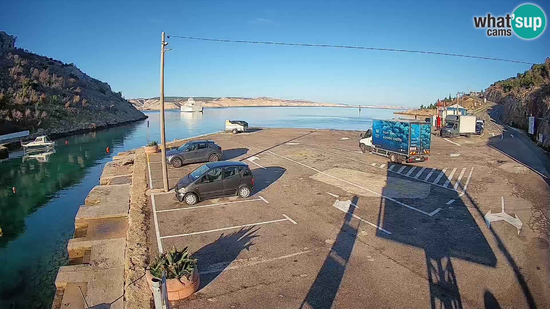 Webcam Fährhafen Prizna – zur Insel Pag