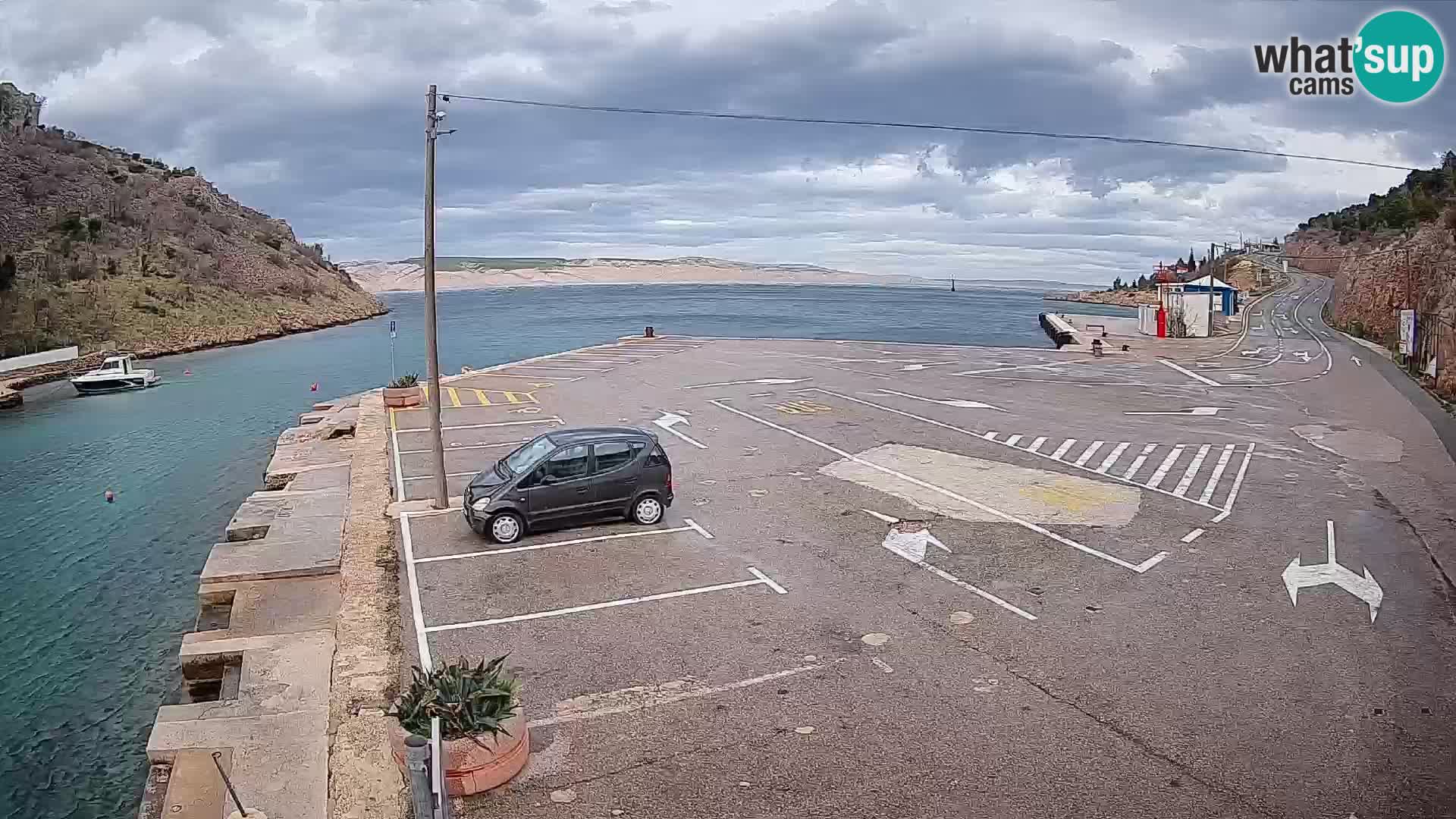 Webcam port de ferry de Prizna – vers l’île de Pag