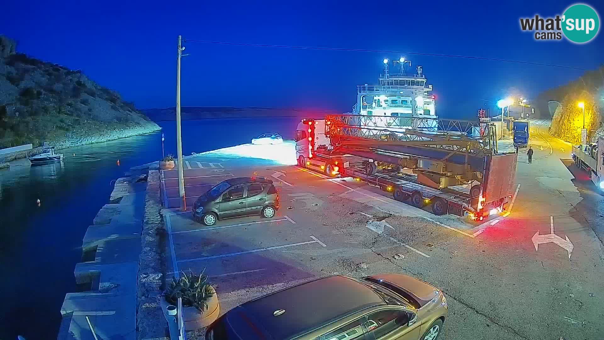 Webcam Prizna ferry port to Pag island