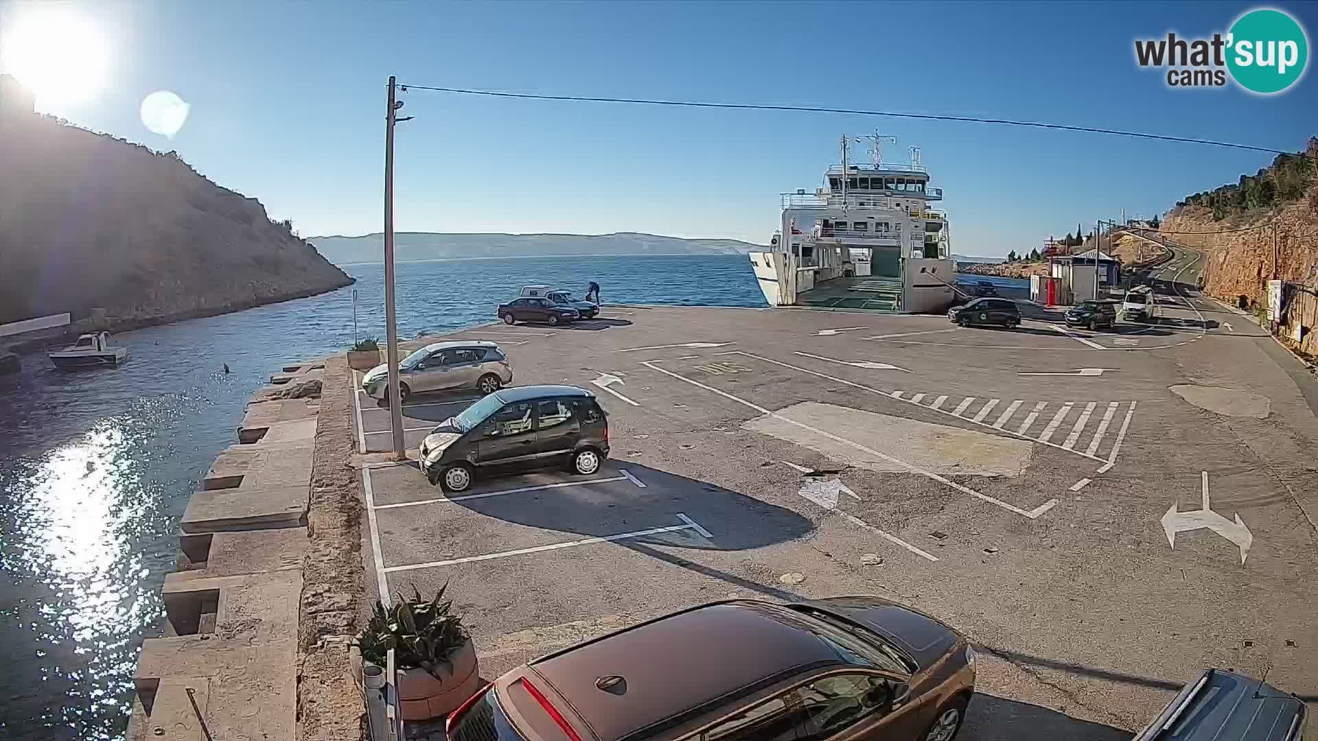 Webcam Prizna ferry port to Pag island