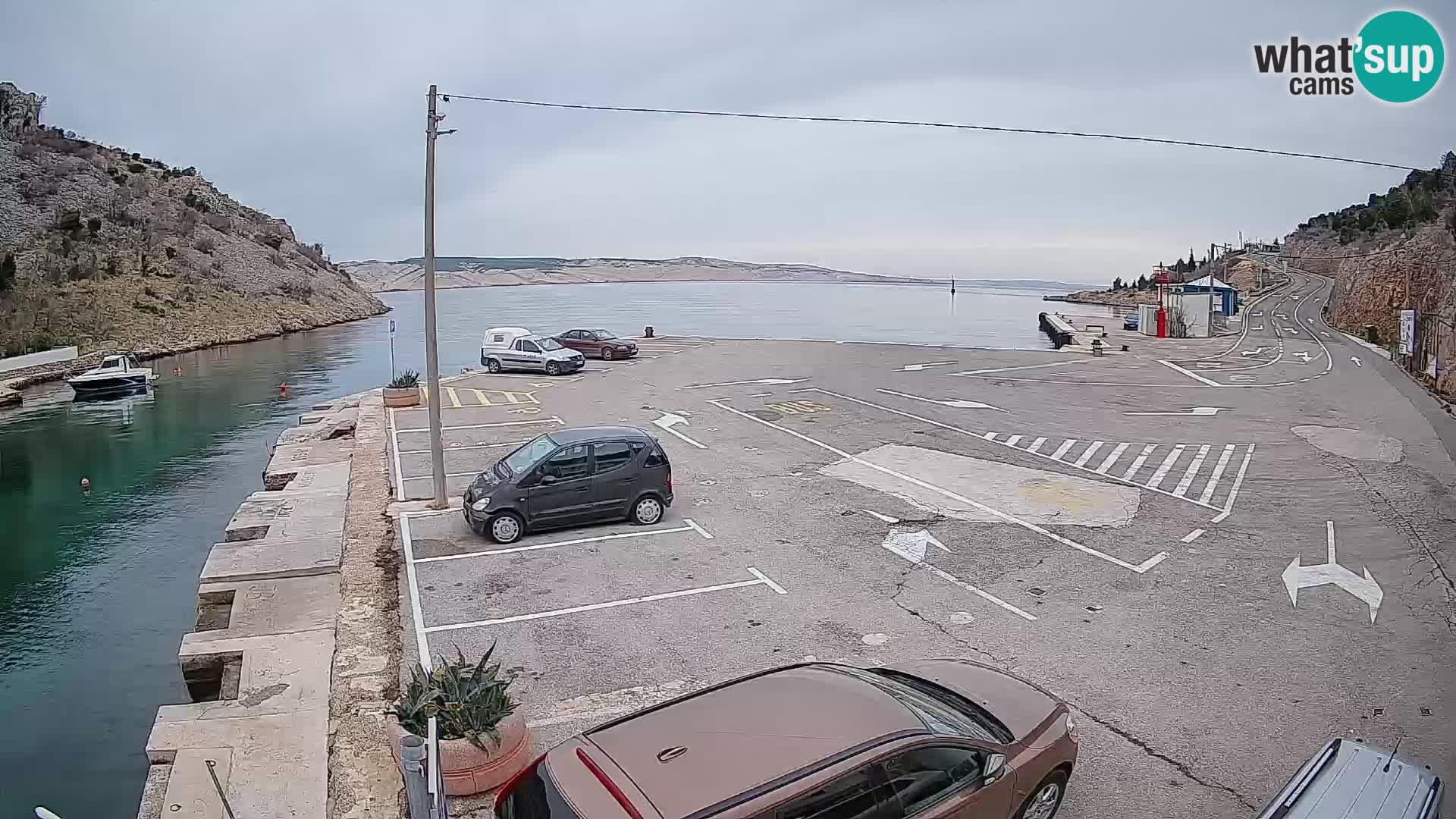 Webcam Prizna ferry port to Pag island