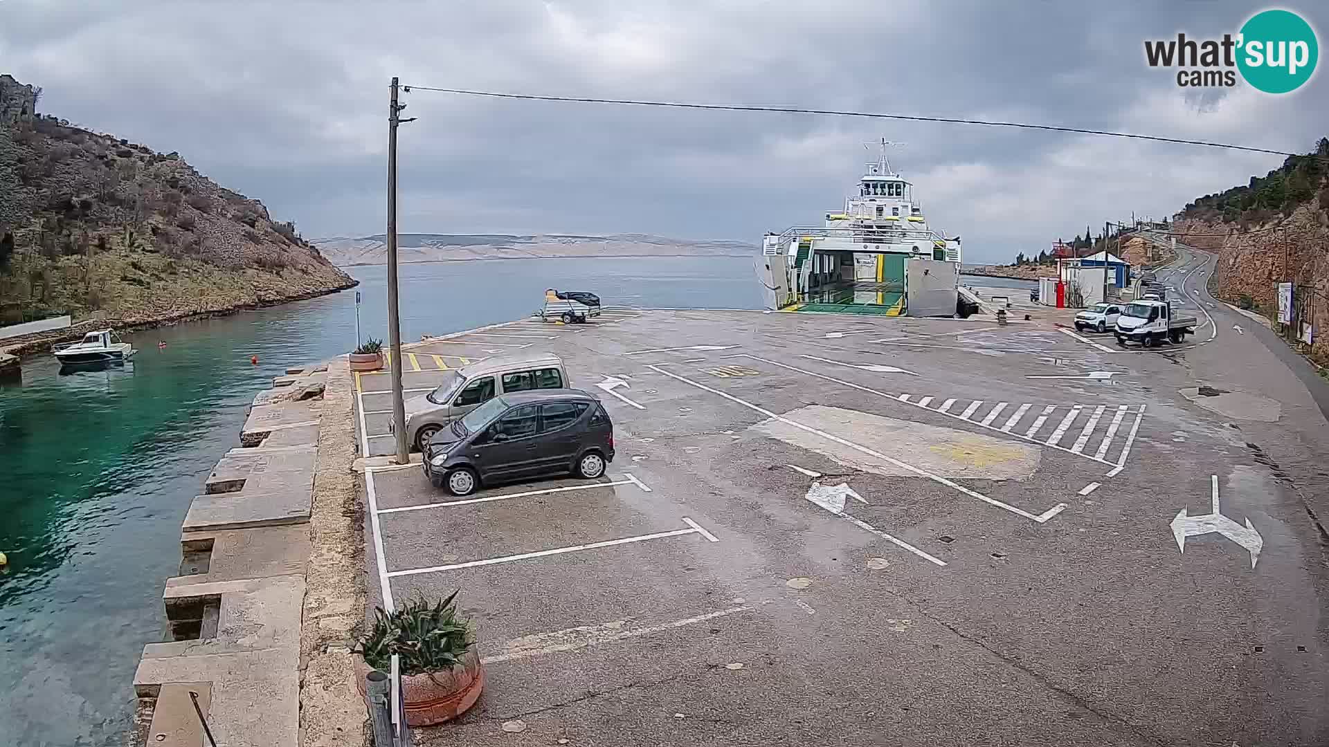 Webcam Prizna ferry port to Pag island