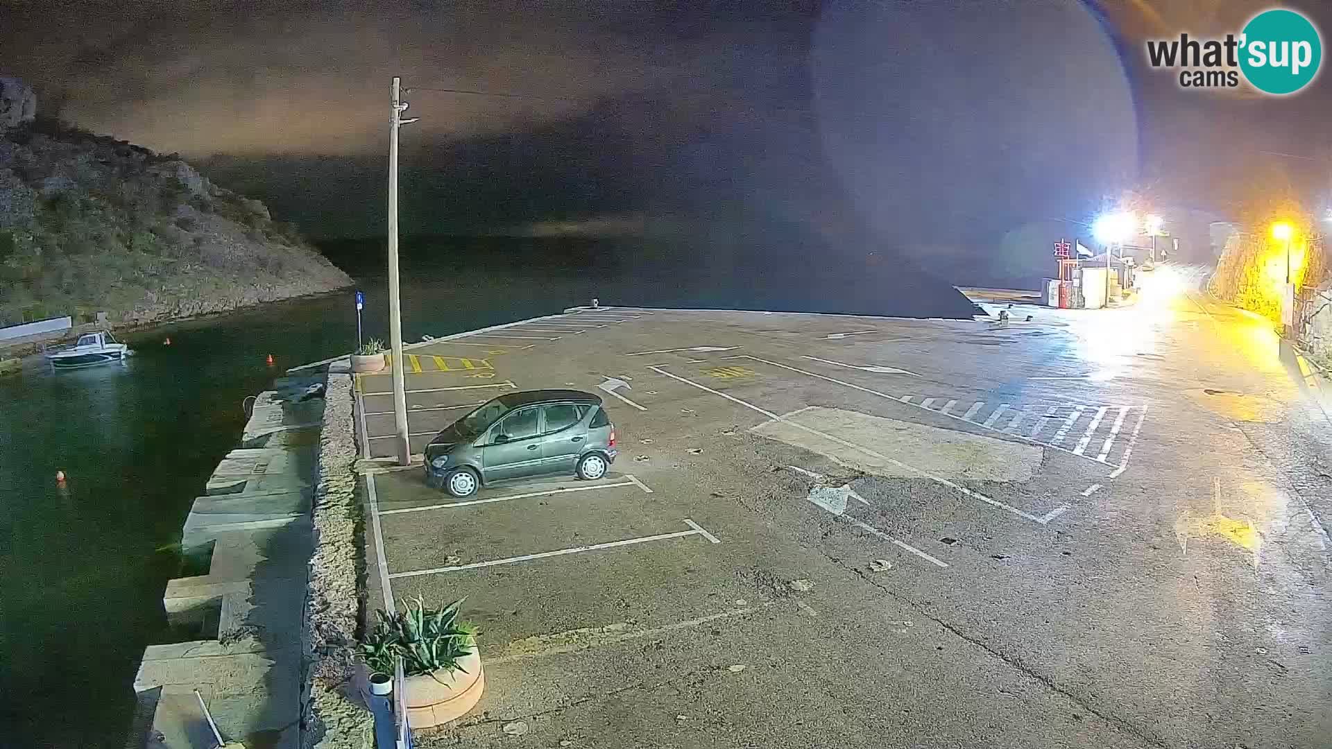 Webcam Prizna ferry port to Pag island