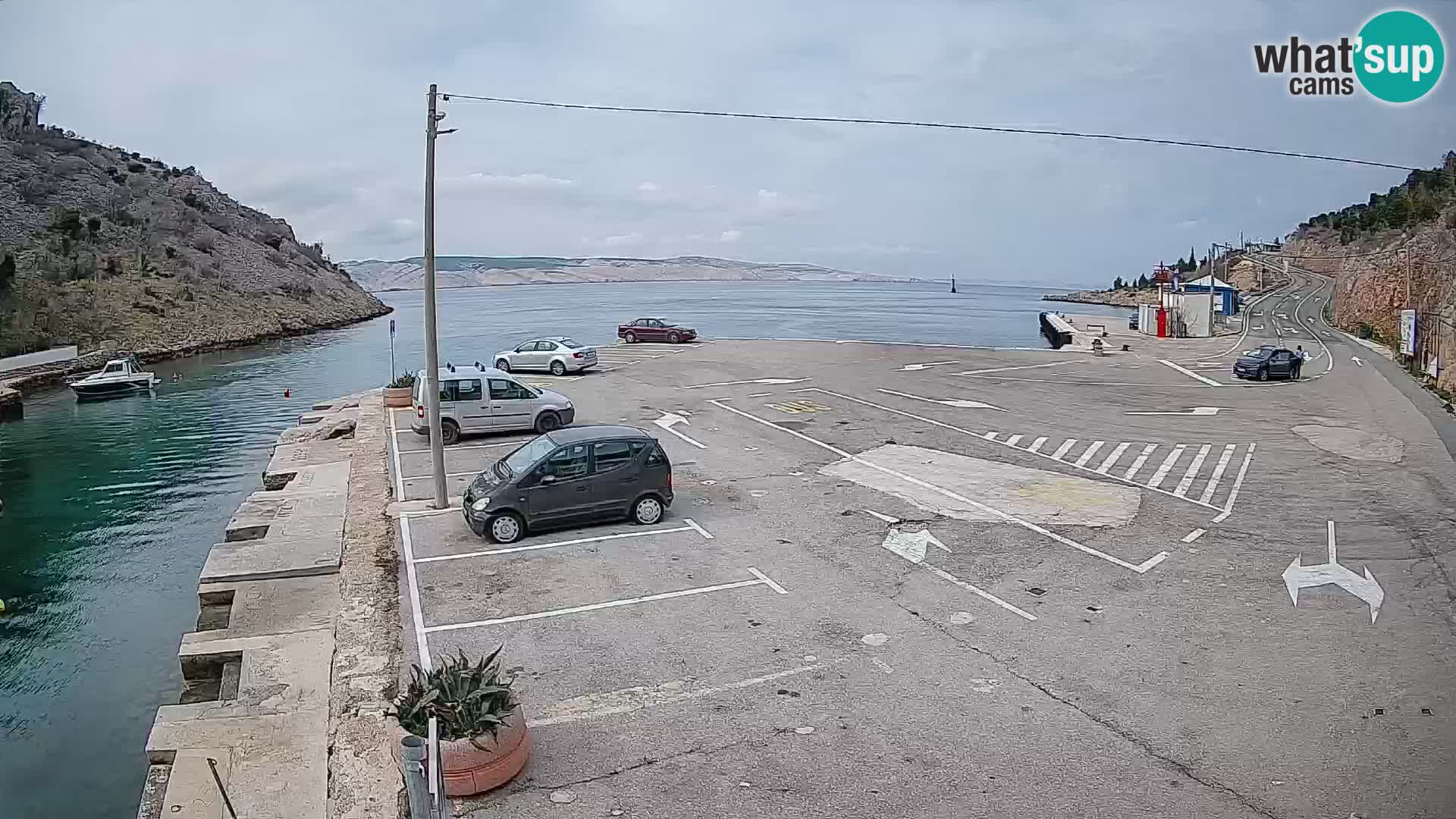 Webcam port de ferry de Prizna – vers l’île de Pag