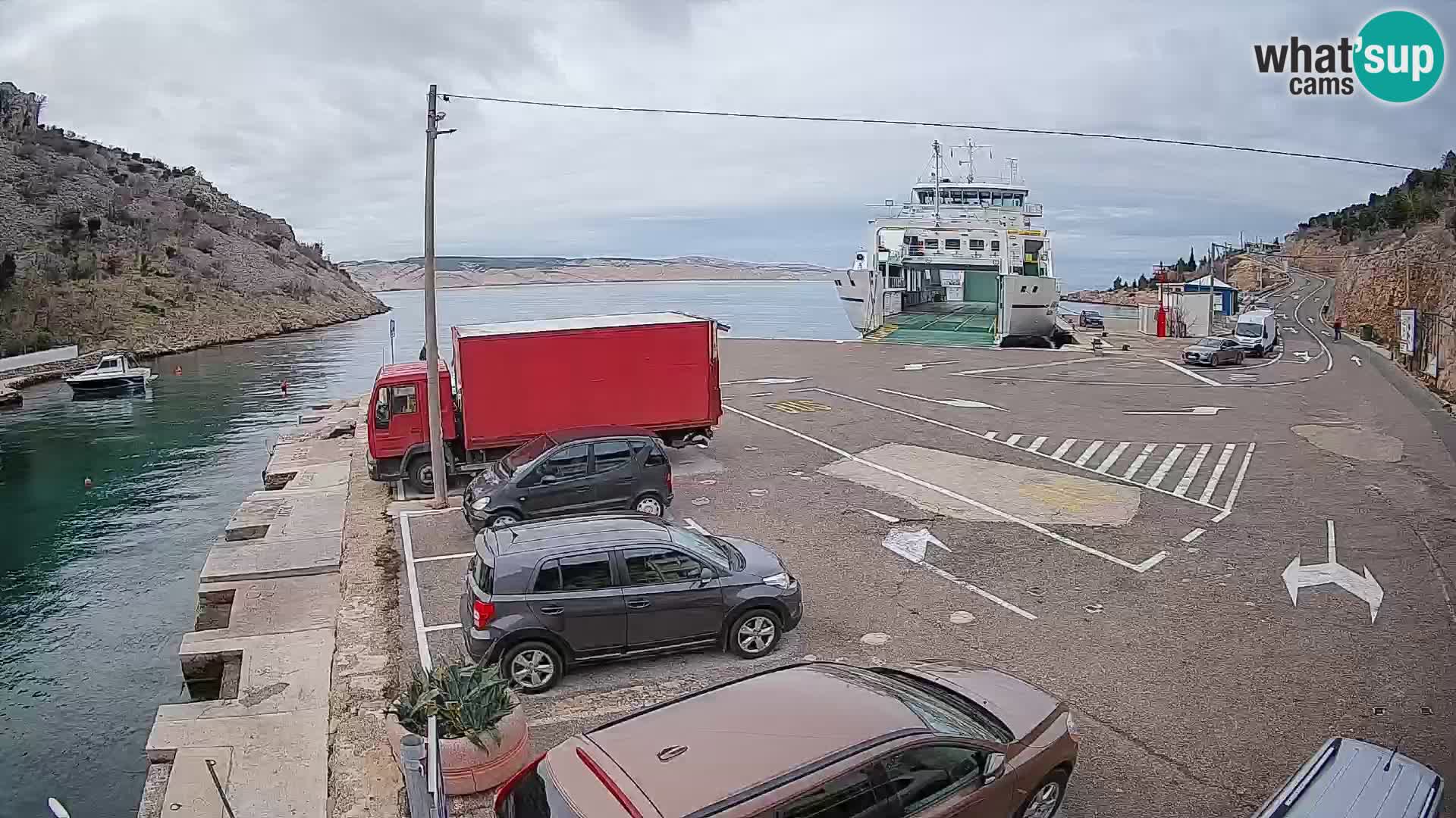 Webcam Prizna ferry port to Pag island