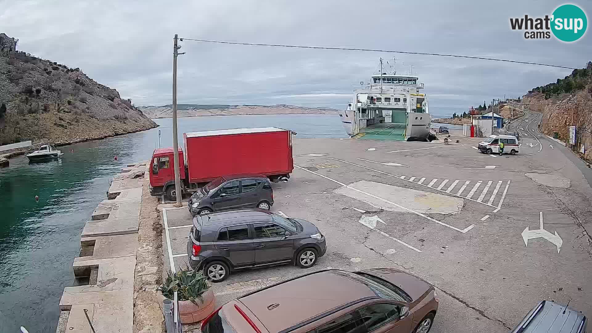 Webcam Prizna ferry port to Pag island