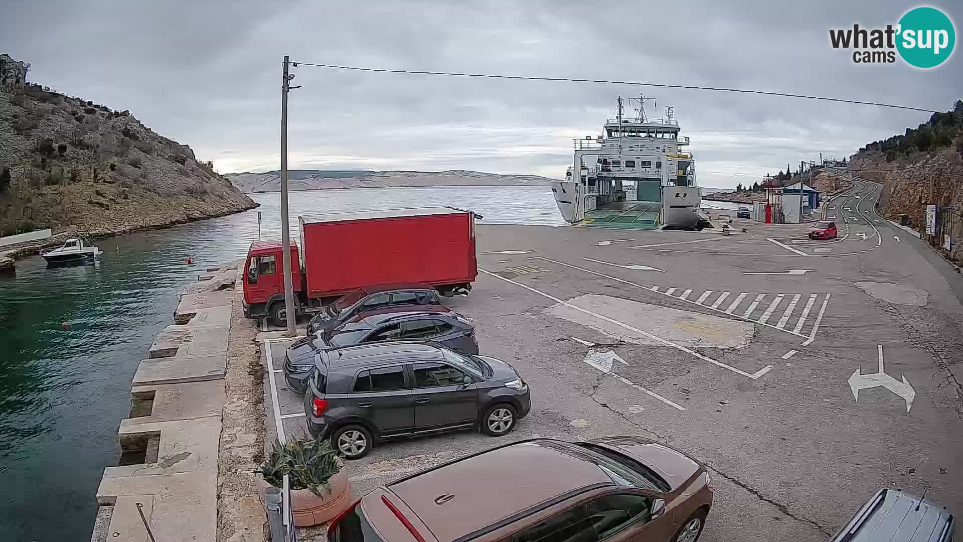 Webcam port de ferry de Prizna – vers l’île de Pag