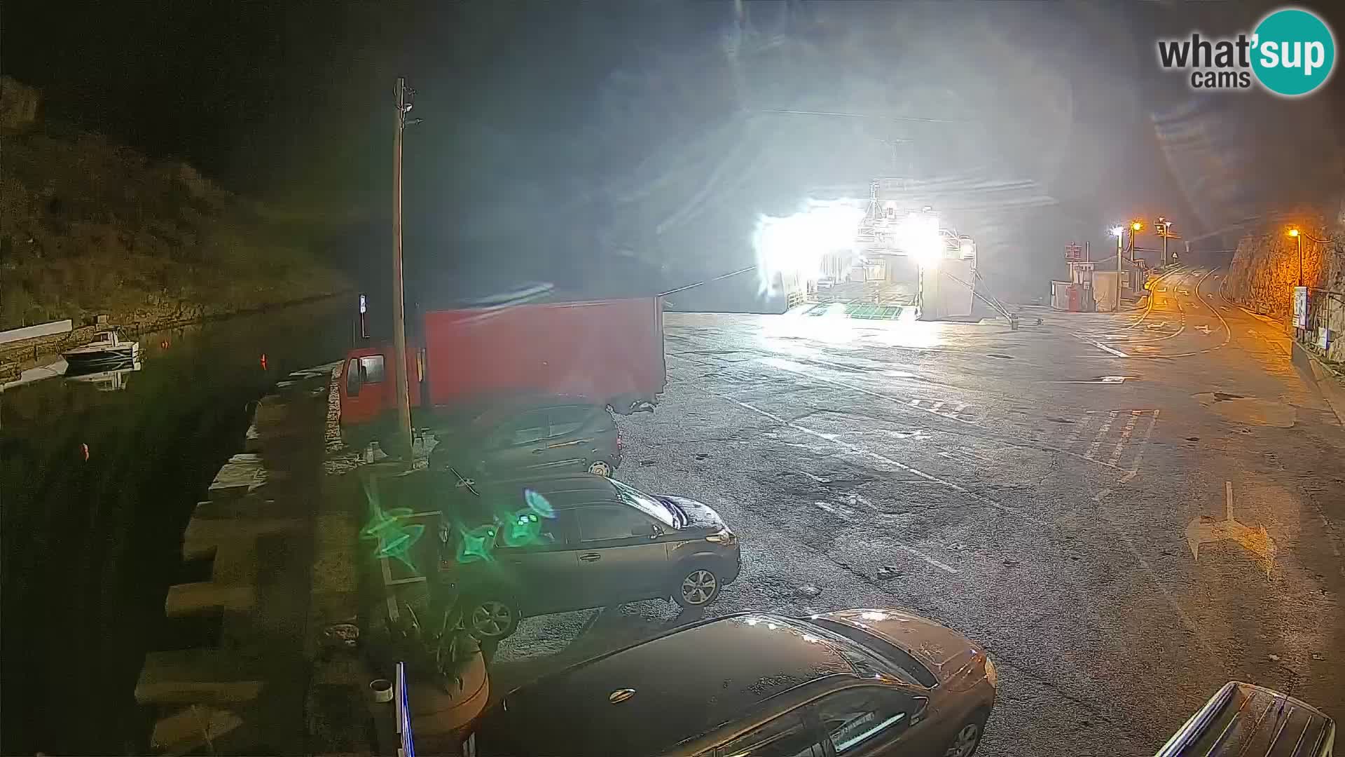 Webcam del puerto de ferris de Prizna – hacia la isla de Pag