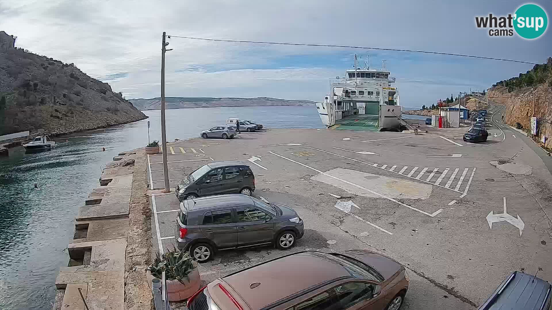 Webcam port de ferry de Prizna – vers l’île de Pag