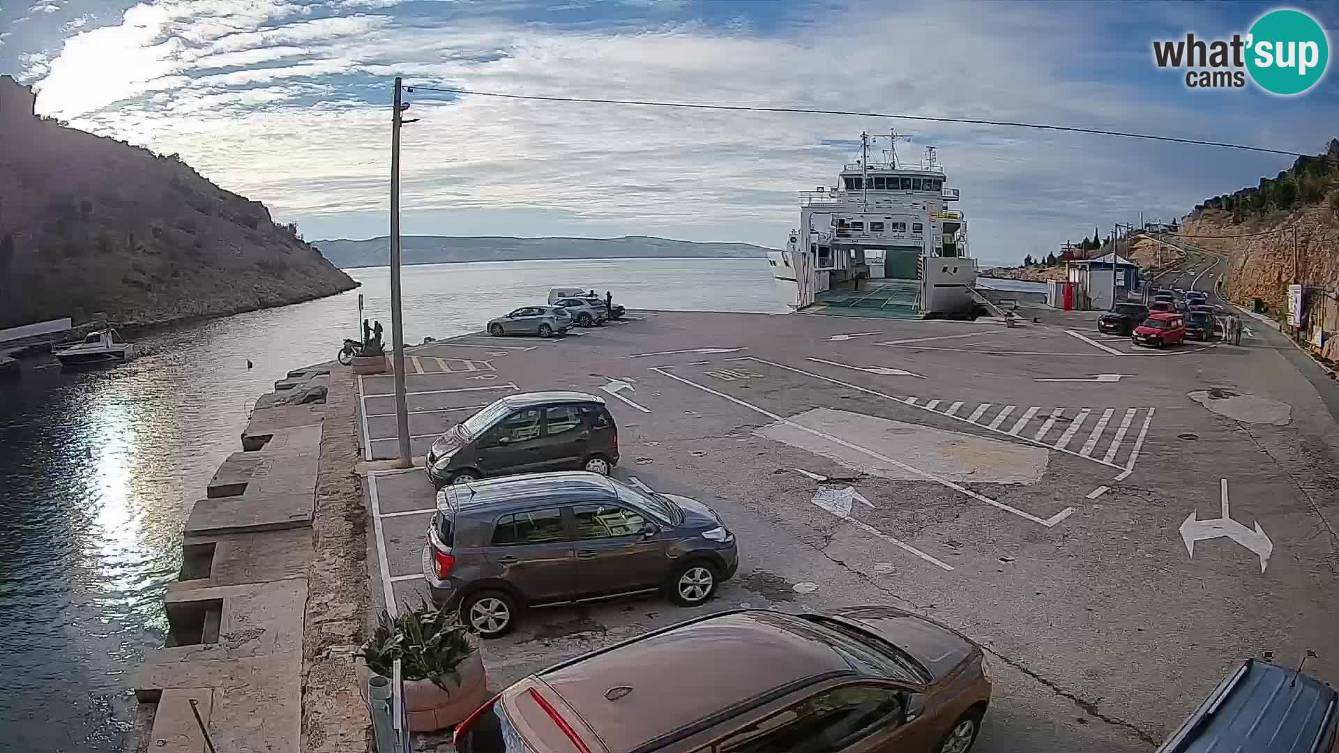 Webcam port de ferry de Prizna – vers l’île de Pag