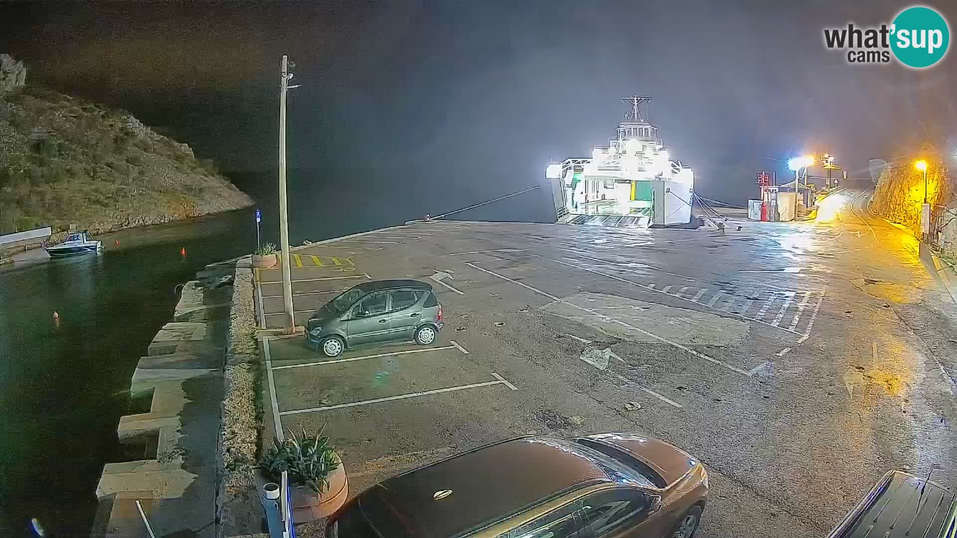 Webcam Prizna ferry port to Pag island