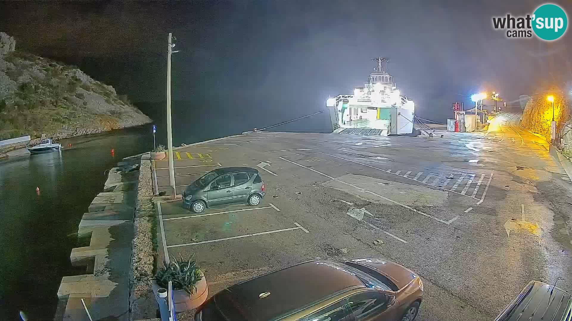 Webcam Prizna ferry port to Pag island