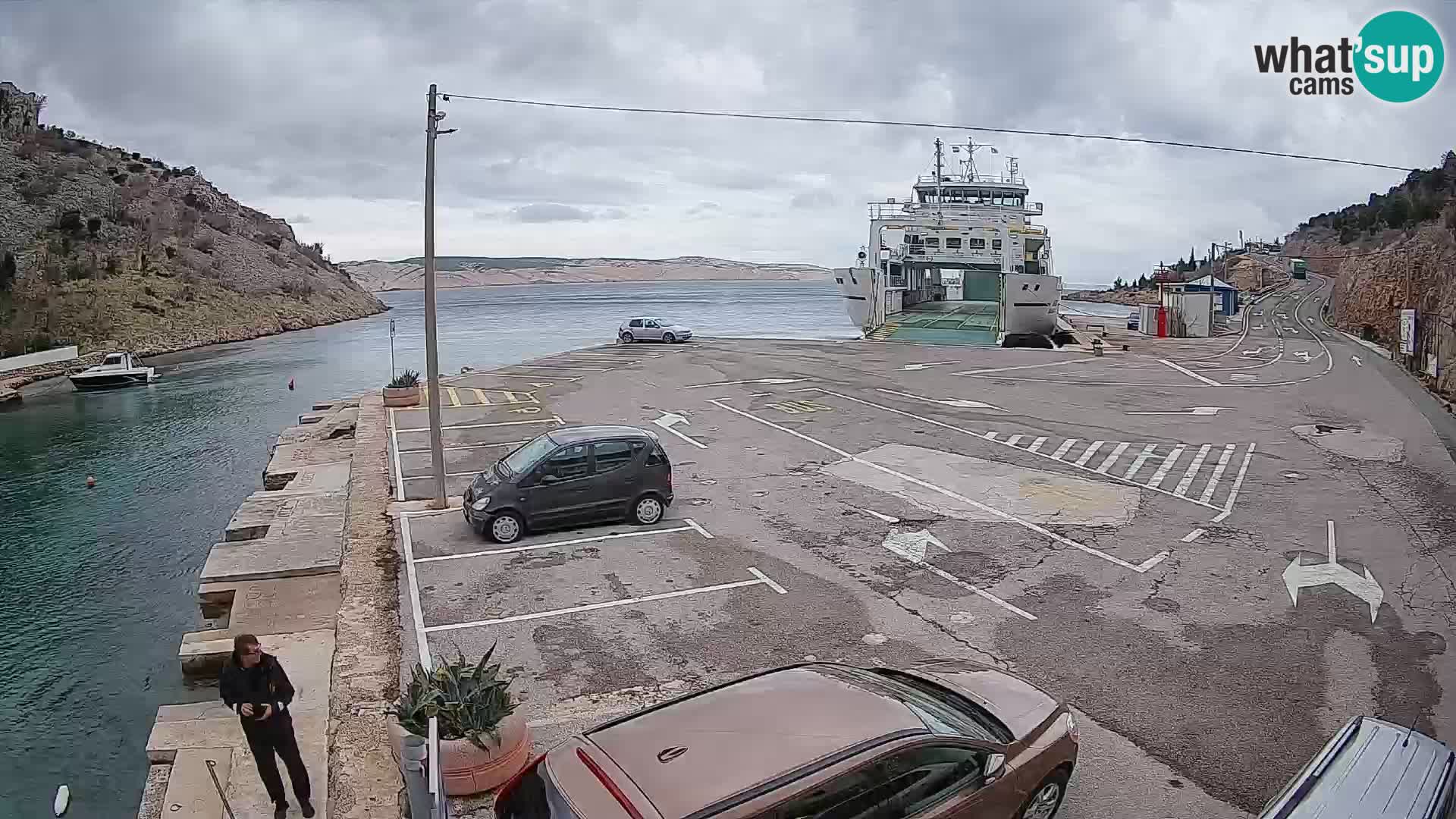 Webcam Prizna ferry port to Pag island