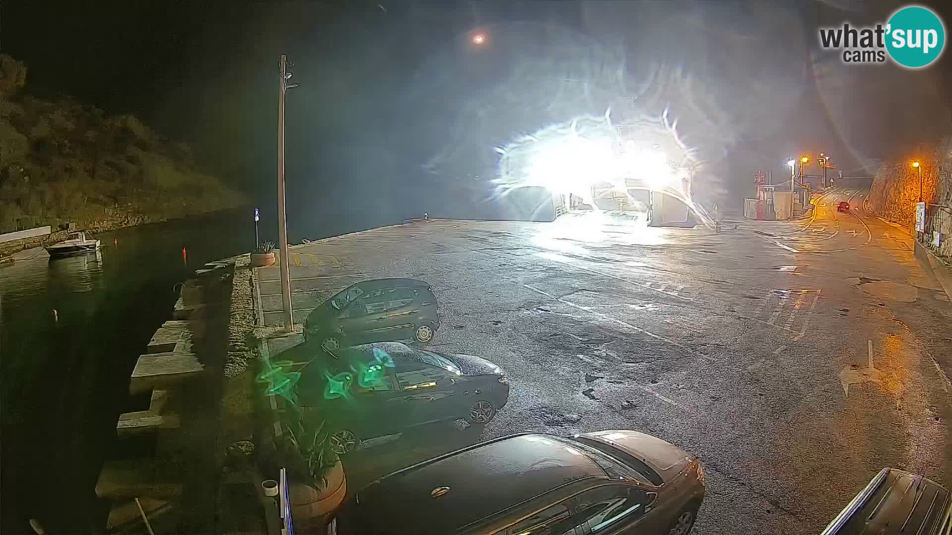 Webcam Prizna ferry port to Pag island