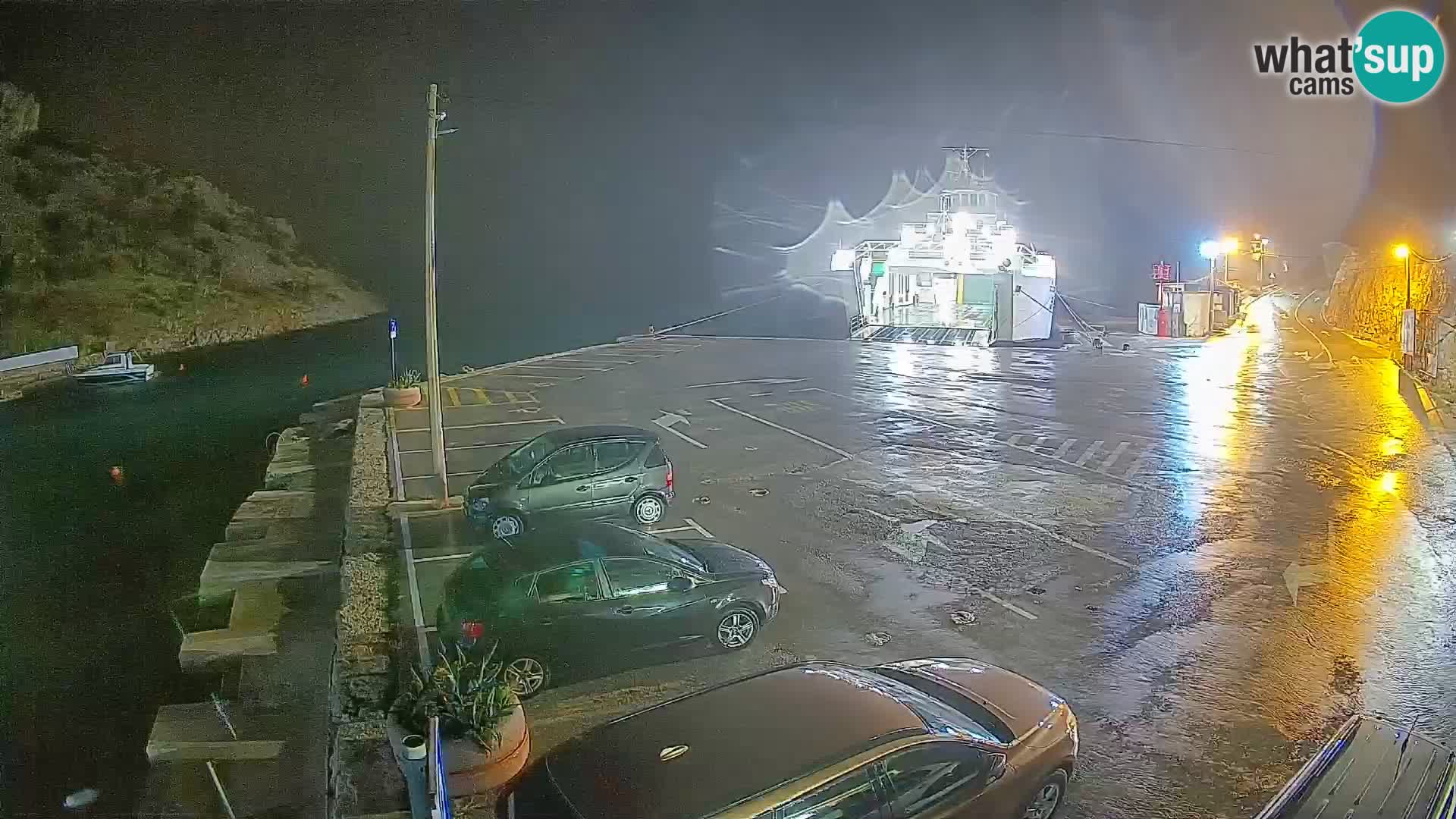 Webcam Prizna ferry port to Pag island