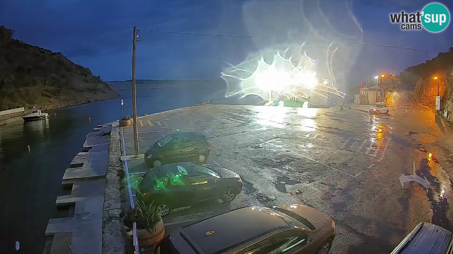 Webcam Prizna ferry port to Pag island