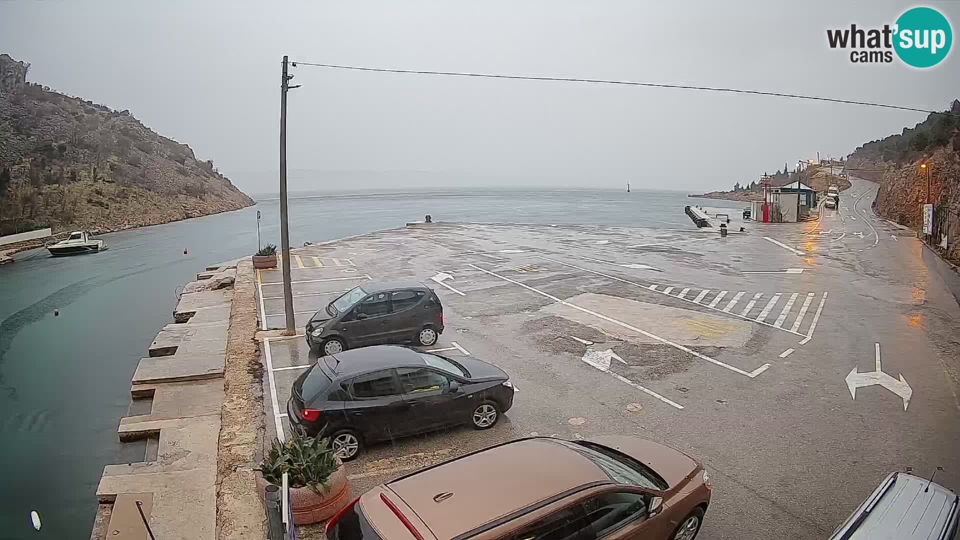 Webcam port de ferry de Prizna – vers l’île de Pag