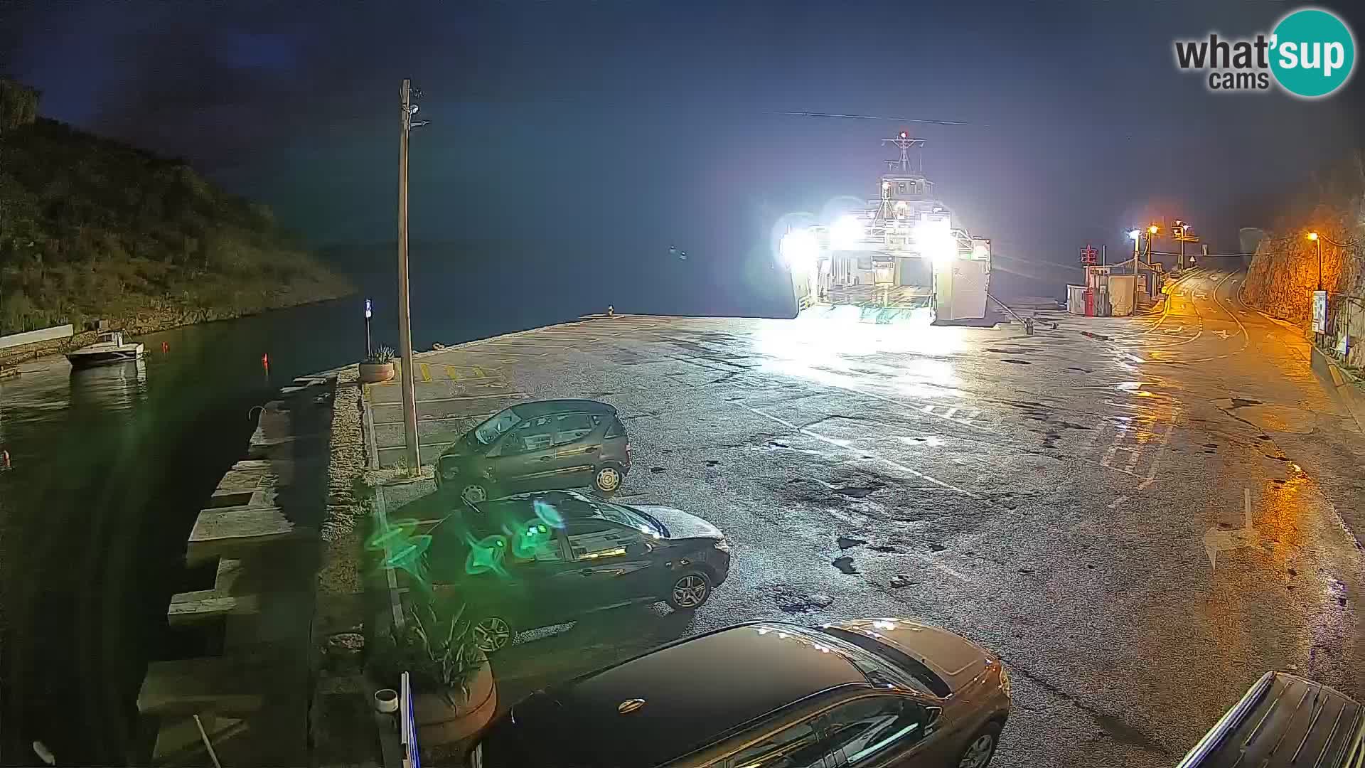 Webcam Prizna ferry port to Pag island