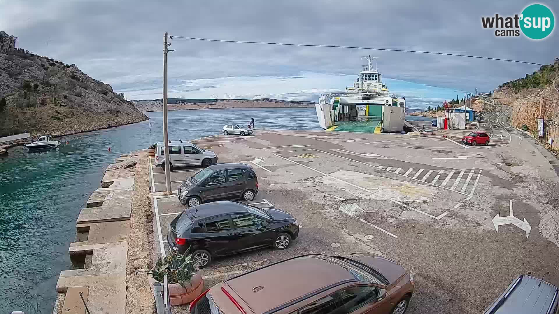 Webcam Prizna ferry port to Pag island