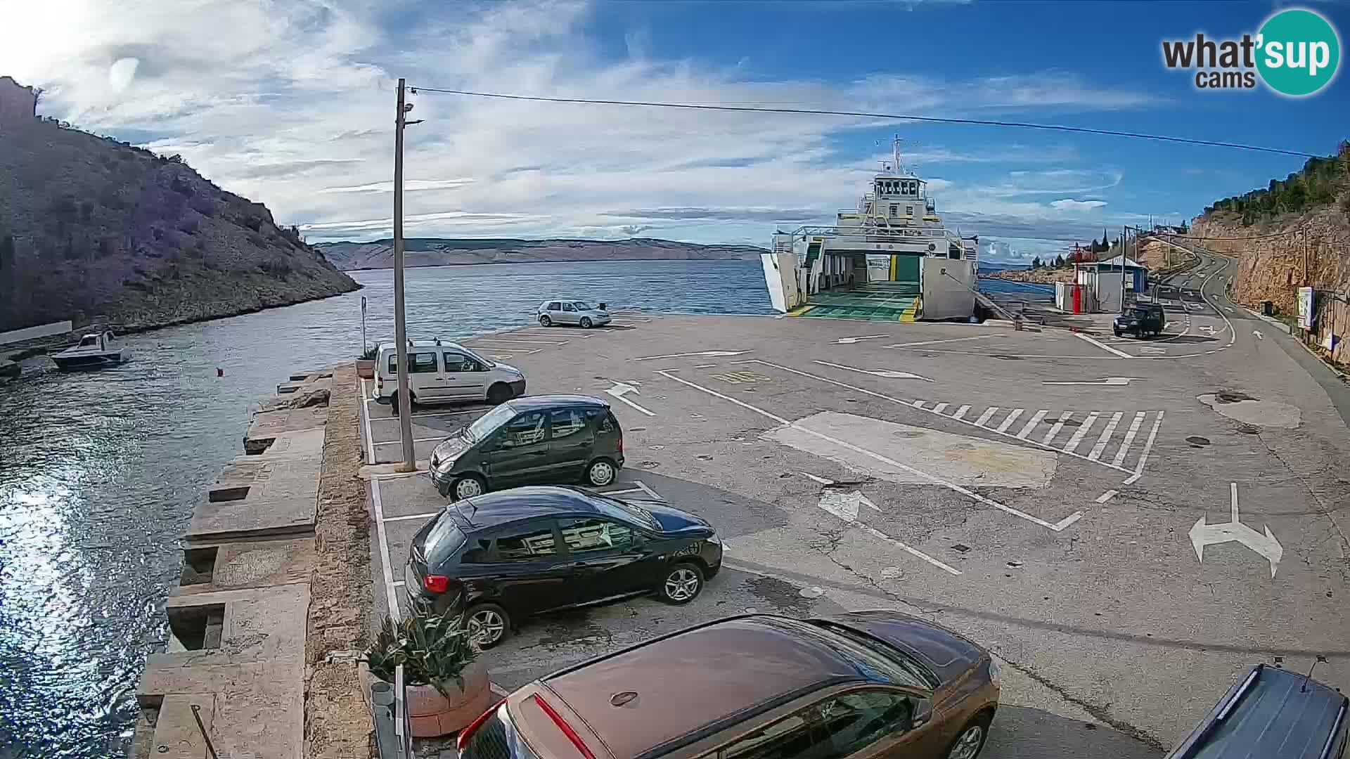 Webcam Prizna ferry port to Pag island