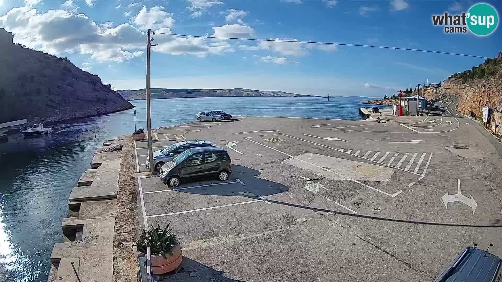 Webcam Prizna ferry port to Pag island