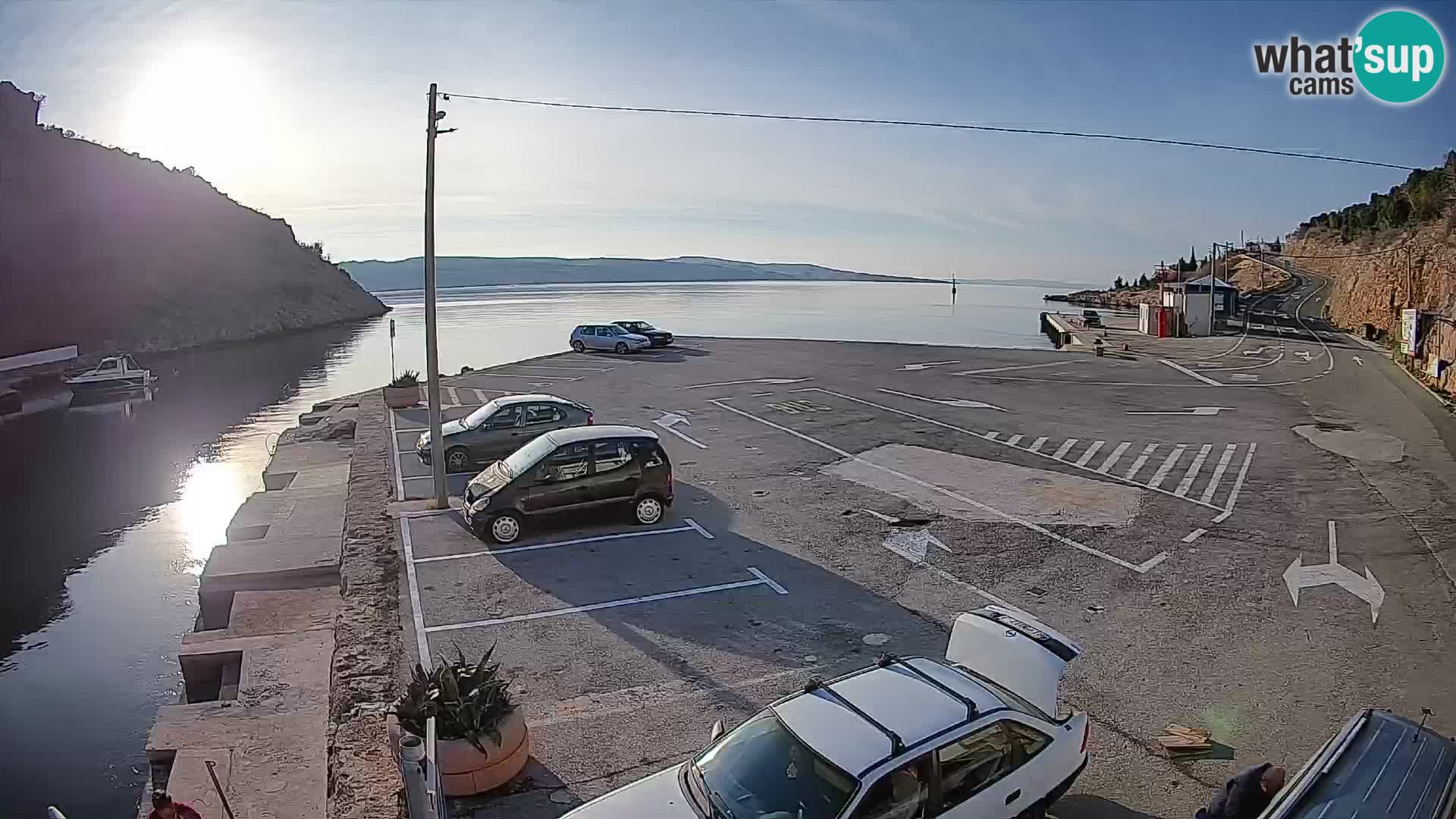 Webcam Prizna ferry port to Pag island