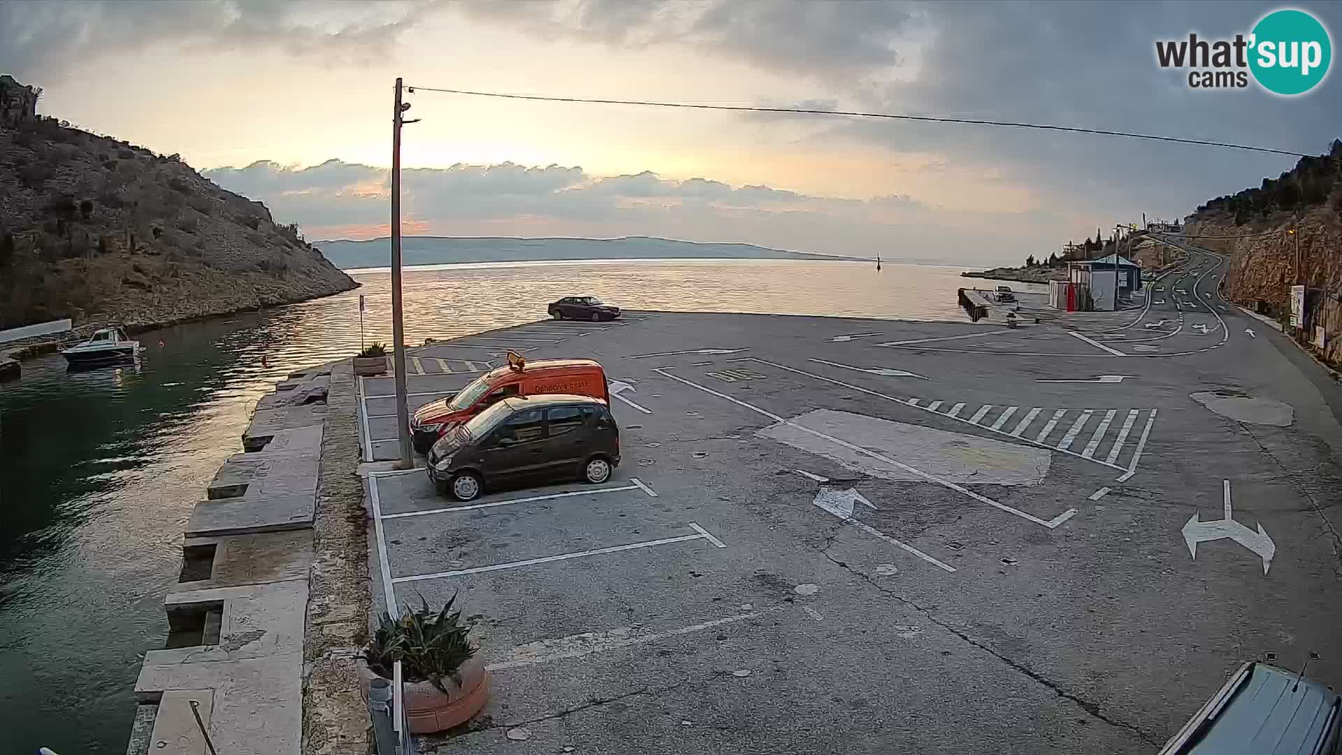 Webcam Fährhafen Prizna – zur Insel Pag