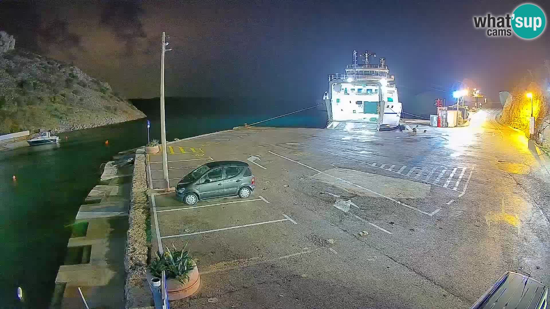 Webcam Prizna ferry port to Pag island