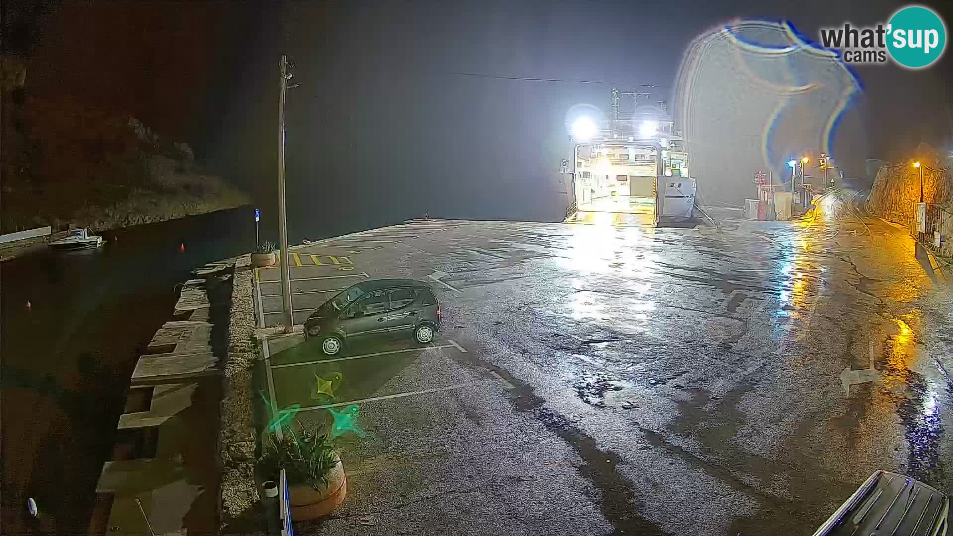 Webcam Prizna ferry port to Pag island