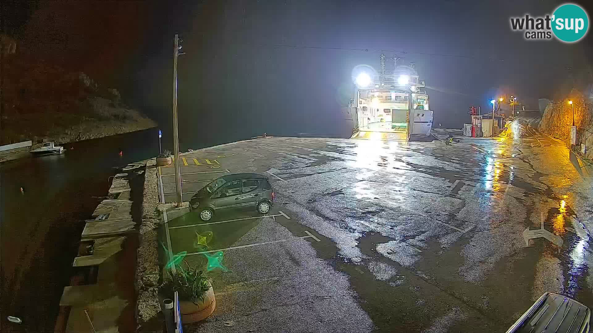 Webcam del puerto de ferris de Prizna – hacia la isla de Pag