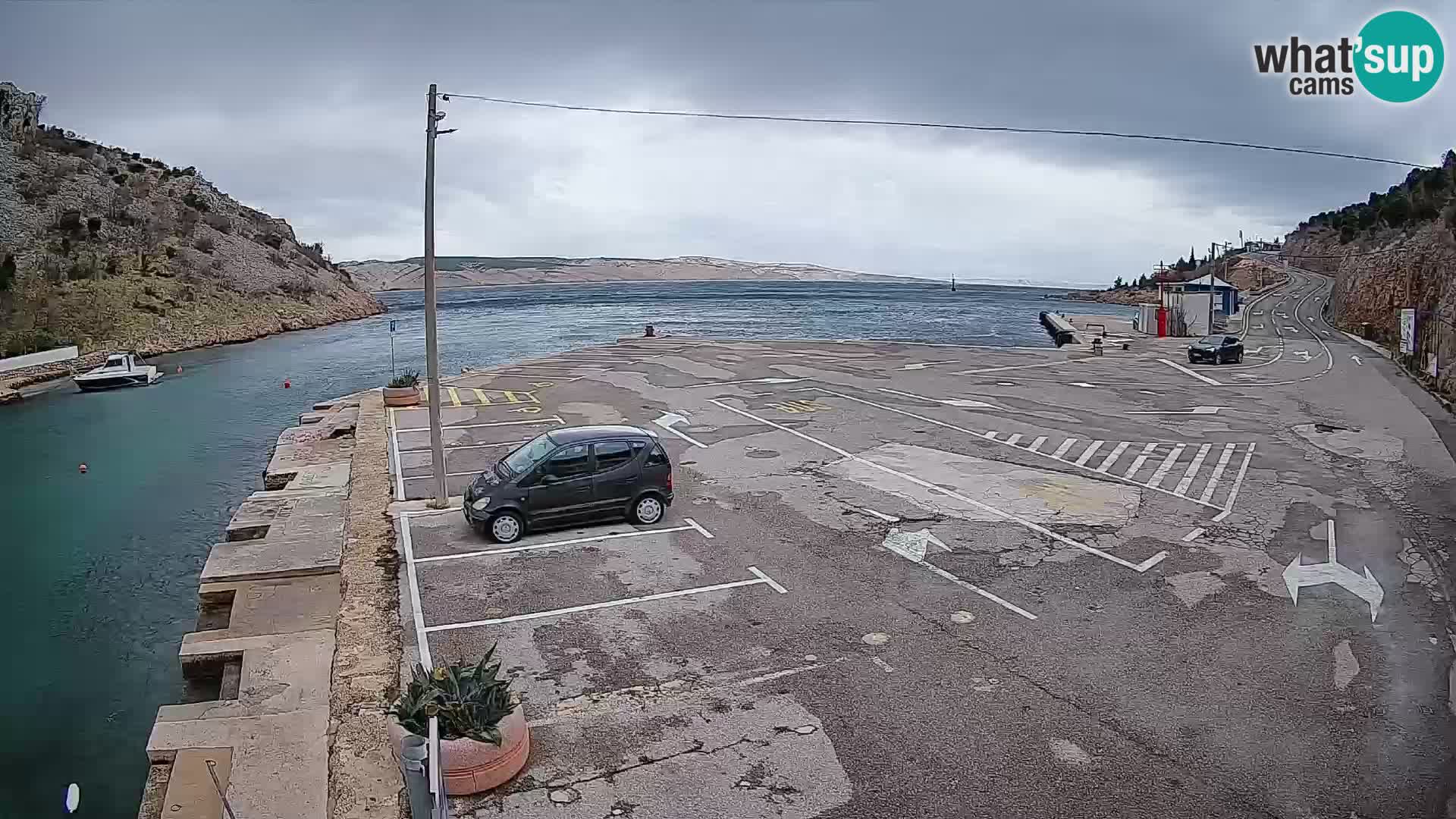 Webcam Fährhafen Prizna – zur Insel Pag