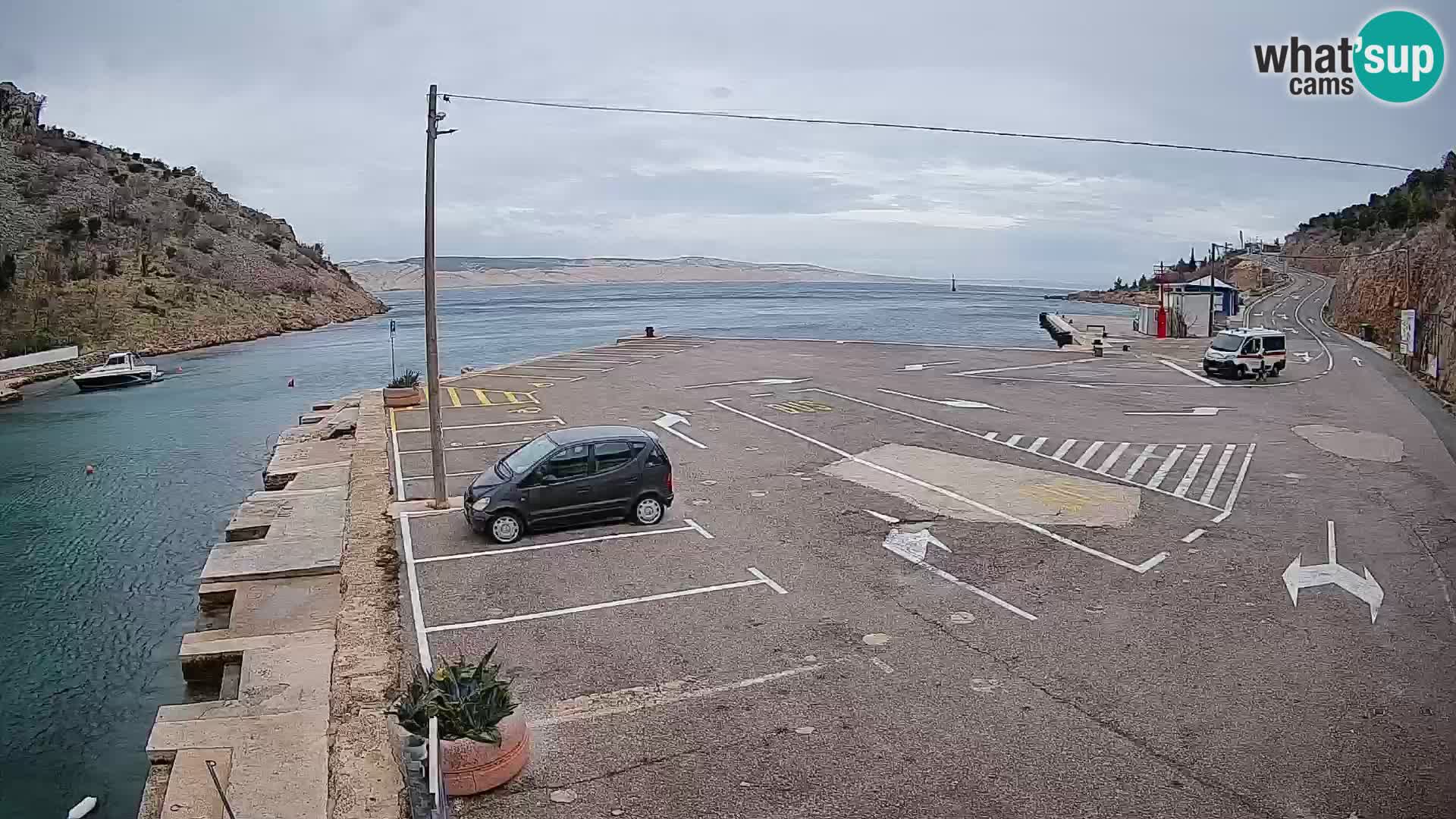 Webcam port de ferry de Prizna – vers l’île de Pag