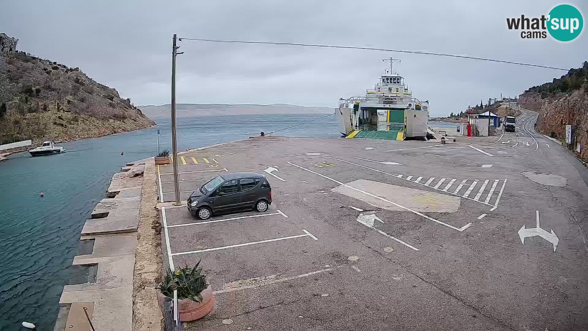 Webcam Fährhafen Prizna – zur Insel Pag