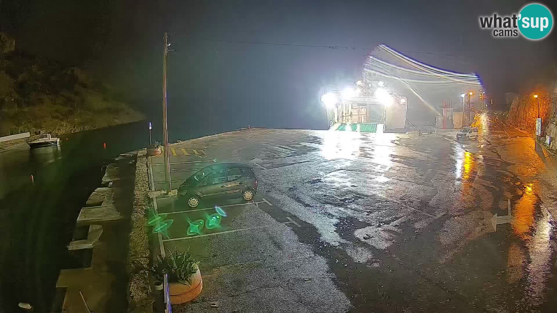 Webcam Prizna ferry port to Pag island