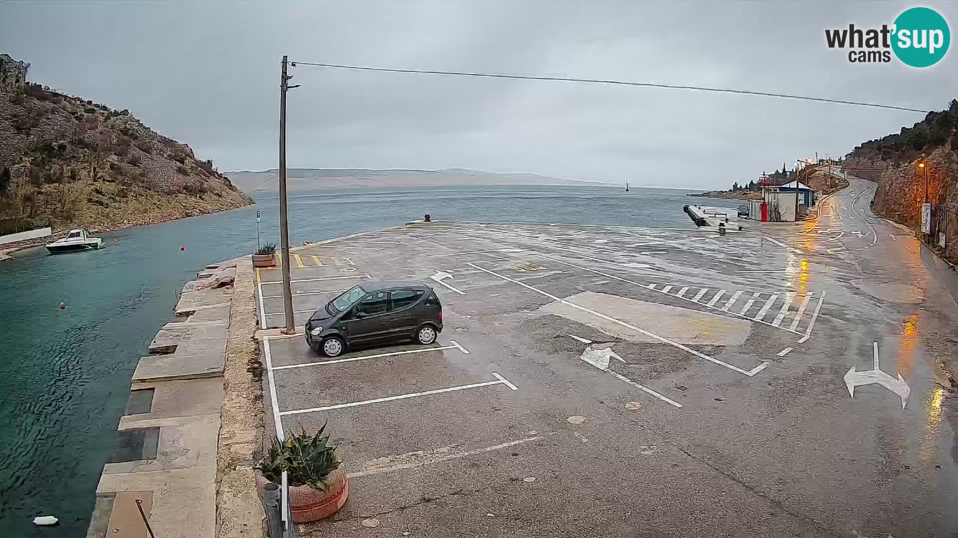 Webcam Fährhafen Prizna – zur Insel Pag