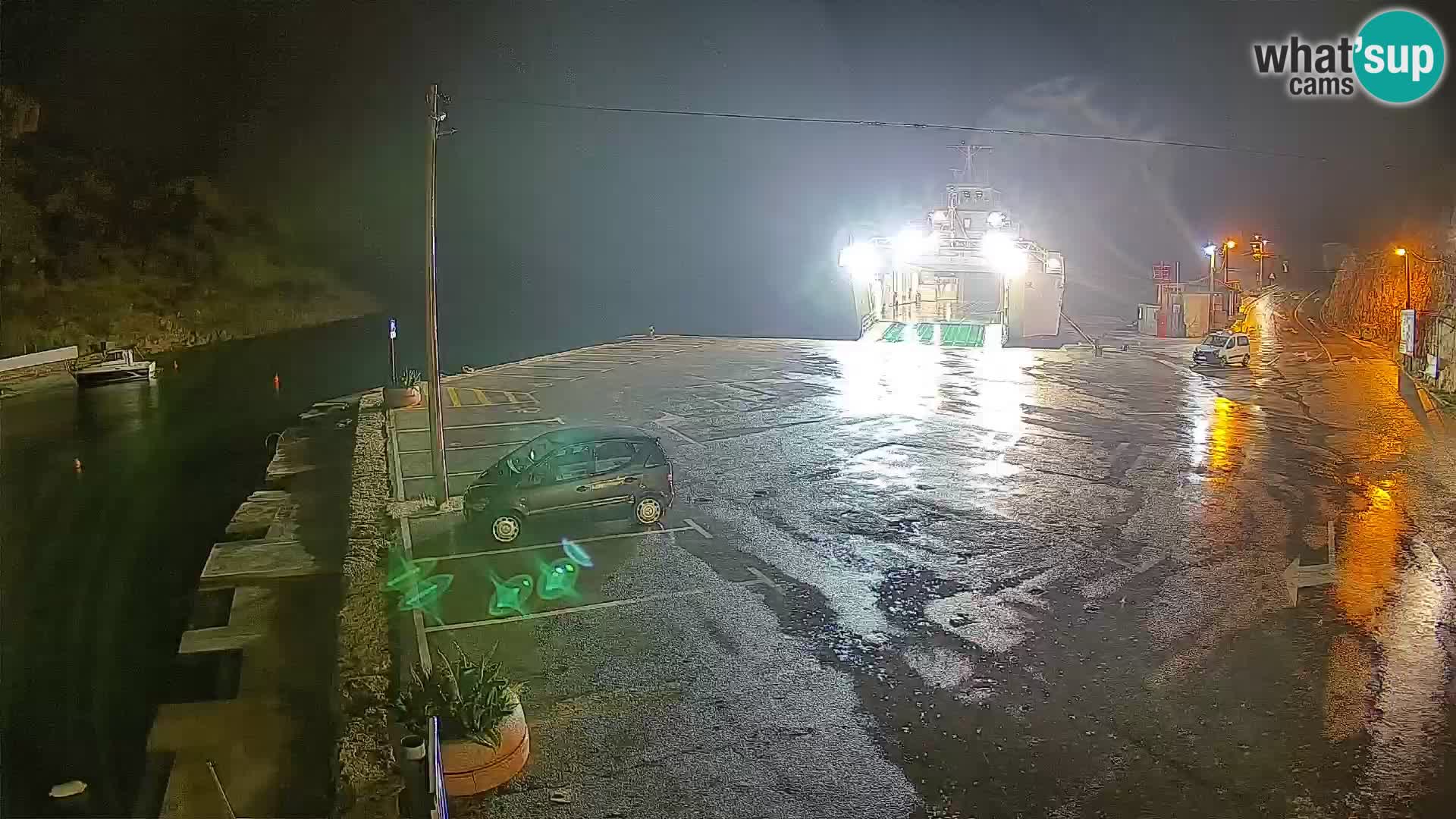 Webcam Prizna ferry port to Pag island