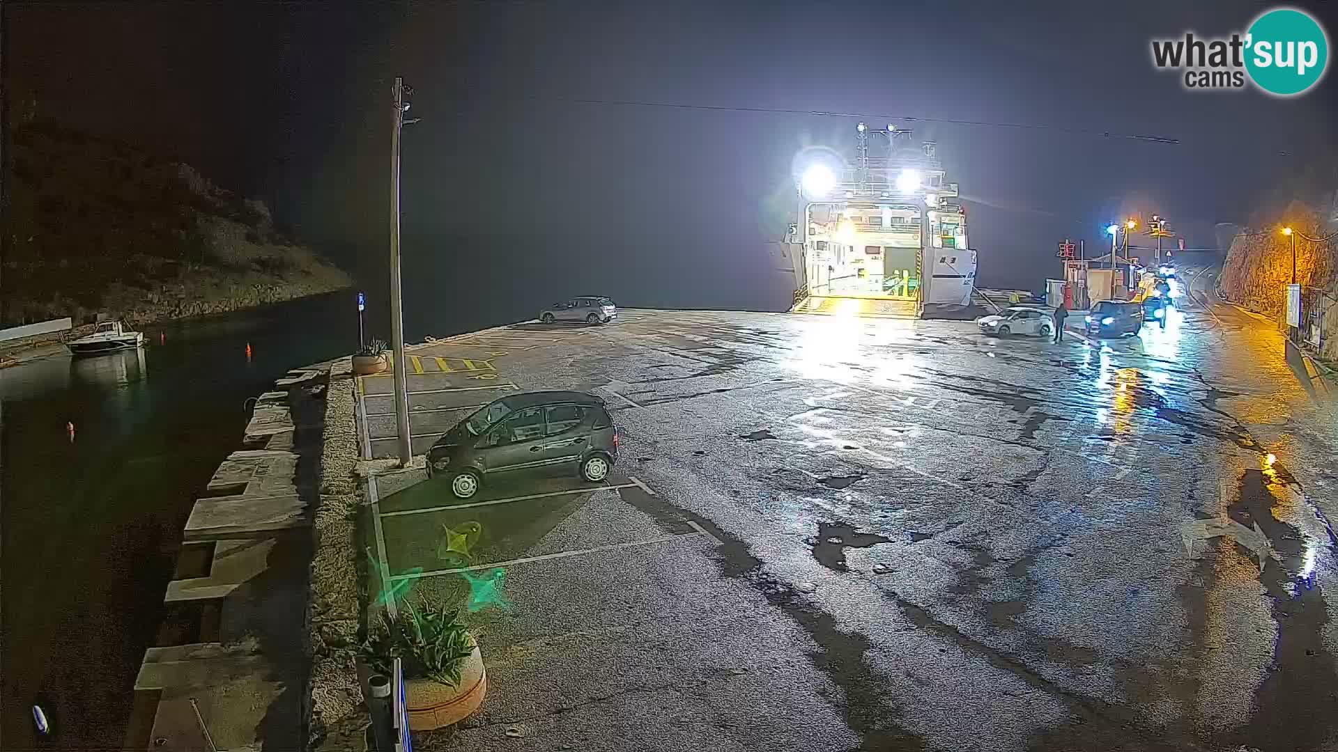 Webcam Prizna ferry port to Pag island