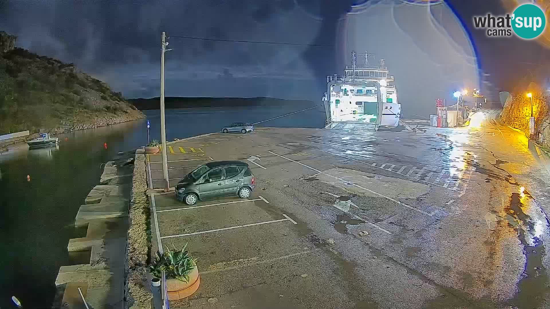 Webcam Prizna ferry port to Pag island