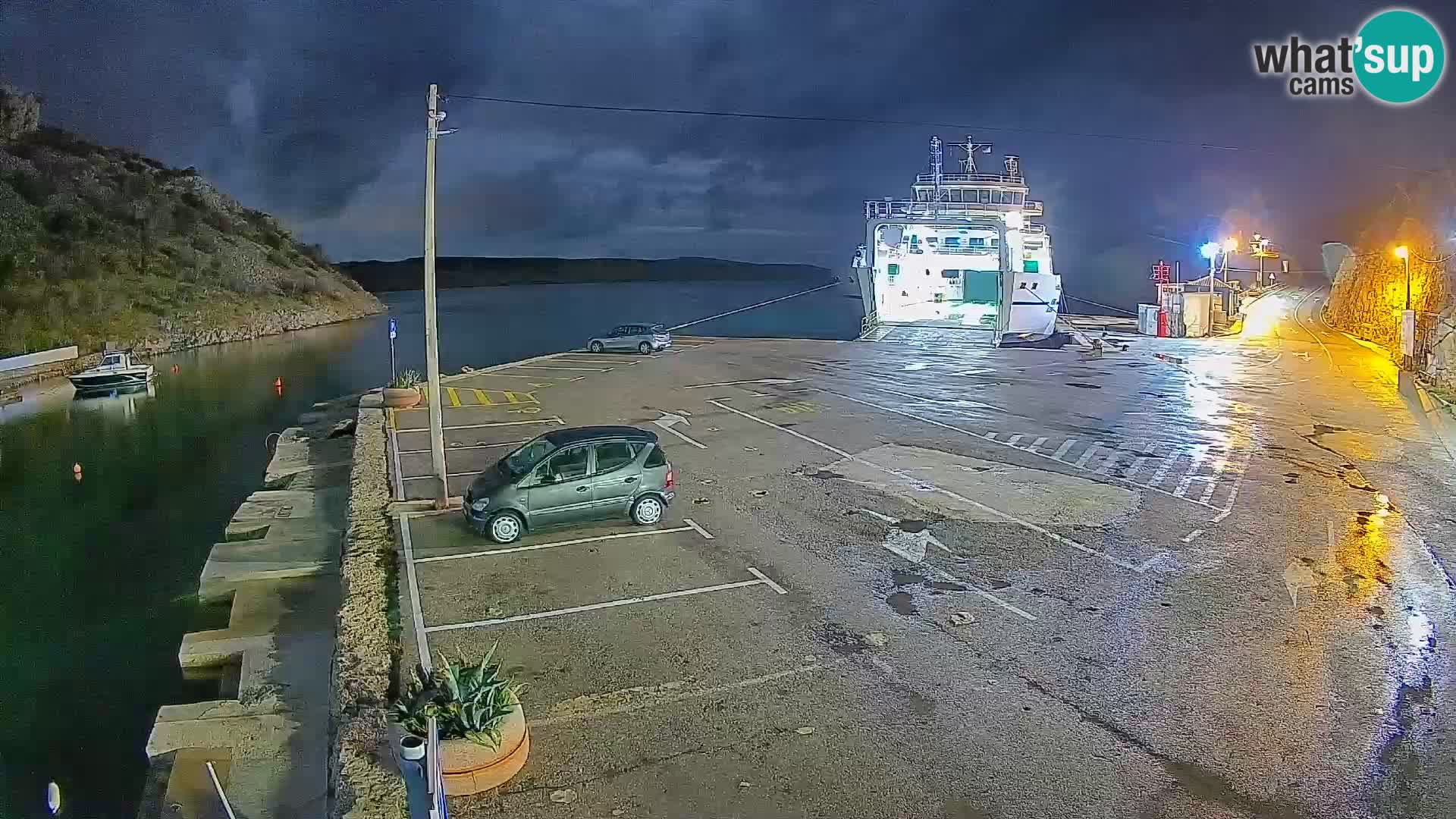 Webcam port de ferry de Prizna – vers l’île de Pag