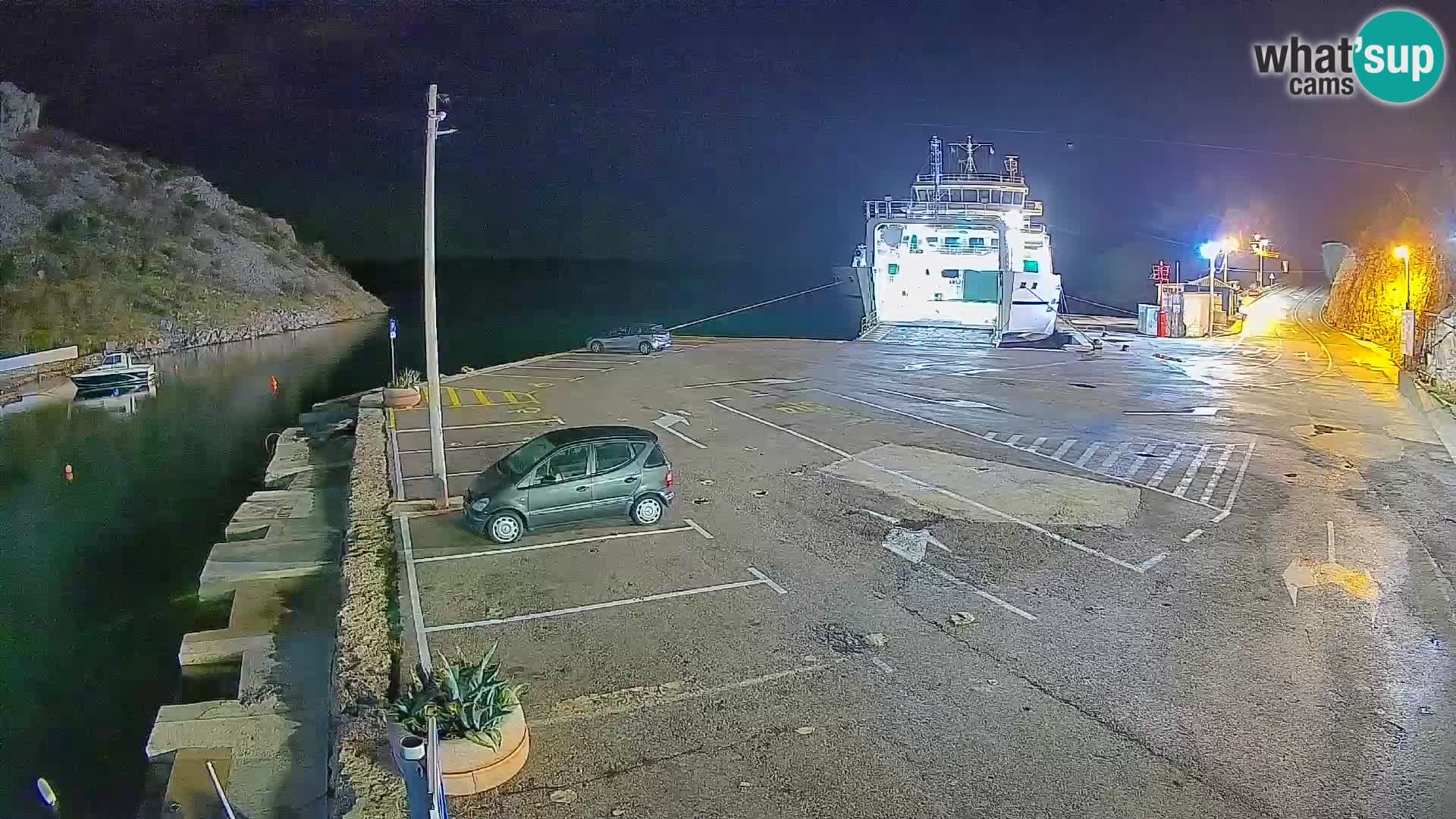 Webcam Prizna ferry port to Pag island