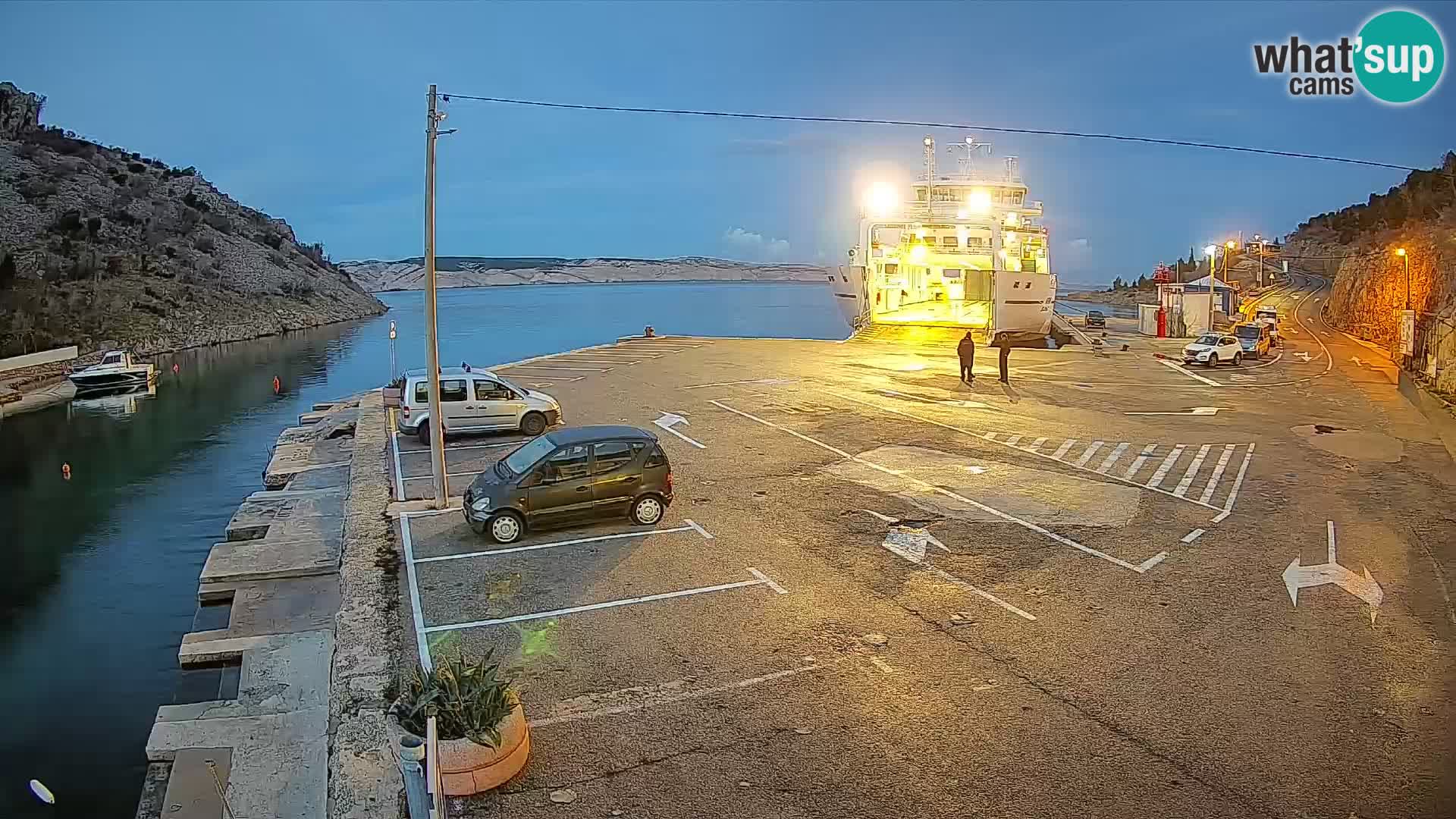 Webcam Prizna ferry port to Pag island
