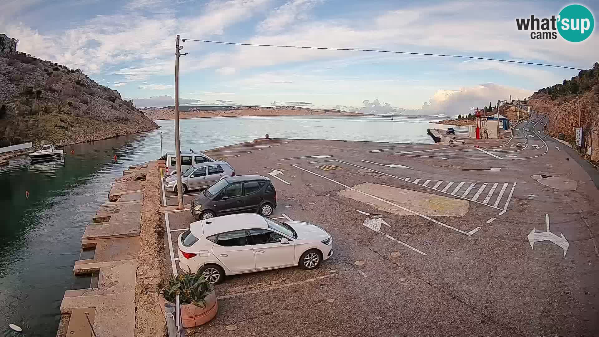 Webcam Fährhafen Prizna – zur Insel Pag